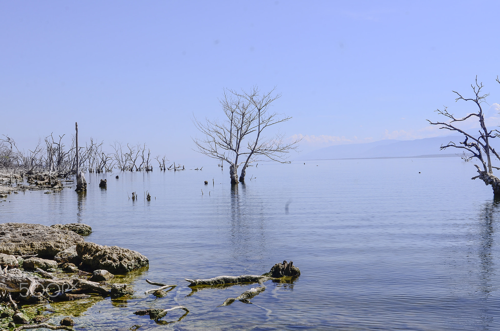 Nikon AF-S Nikkor 17-35mm F2.8D ED-IF sample photo. Lago enriquillo photography