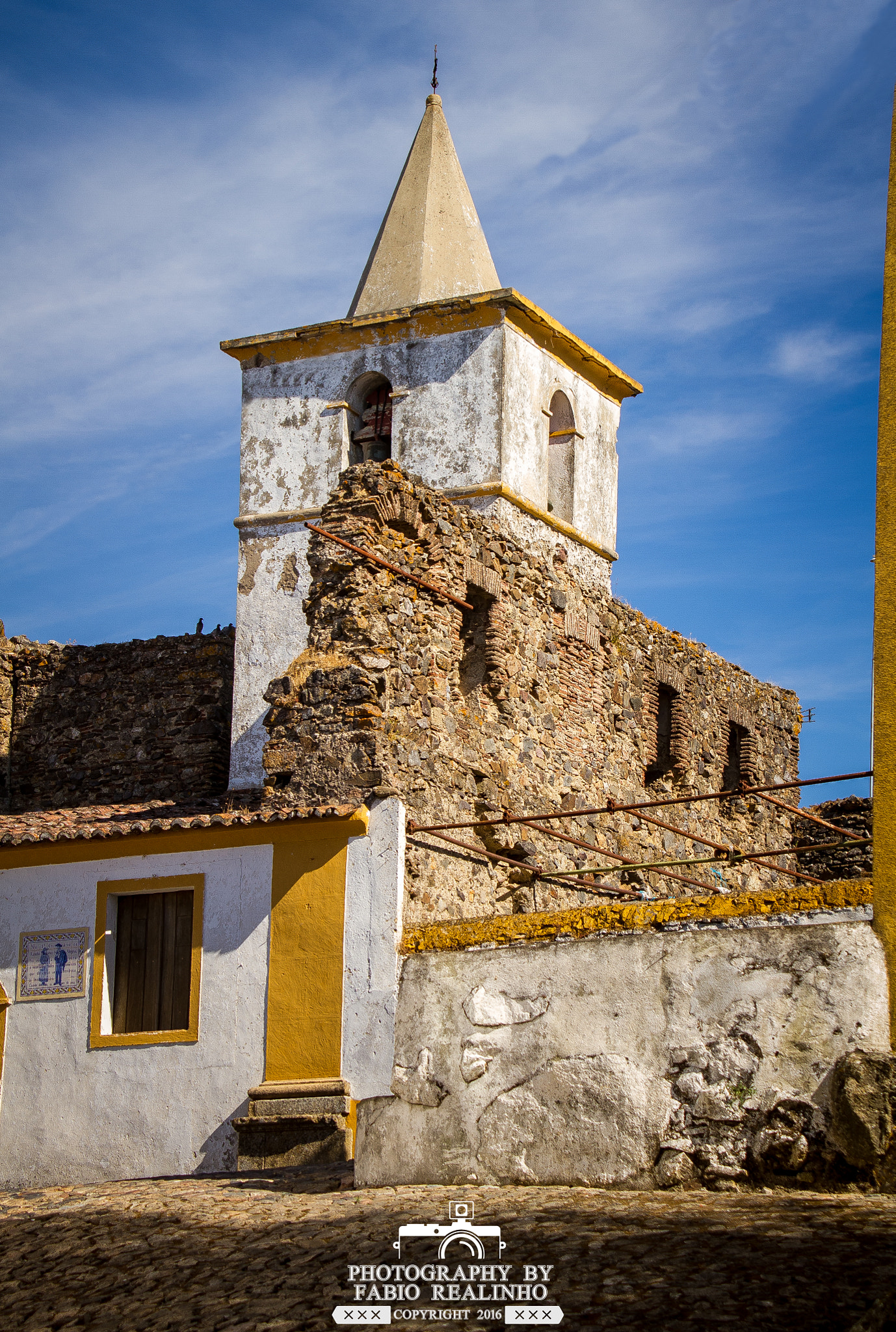 Canon EF-S 18-55mm F3.5-5.6 III sample photo. Castelo de vide photography