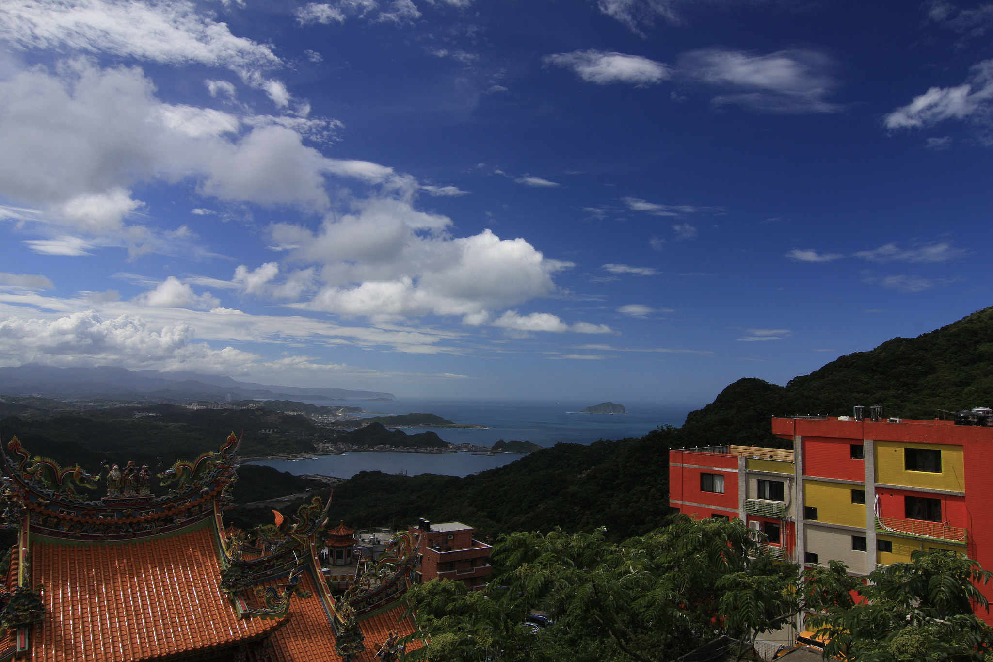 Canon EOS M + Tokina AT-X Pro 12-24mm F4 (IF) DX sample photo. Seascape of the jiufen taiwan 臺灣九份 photography