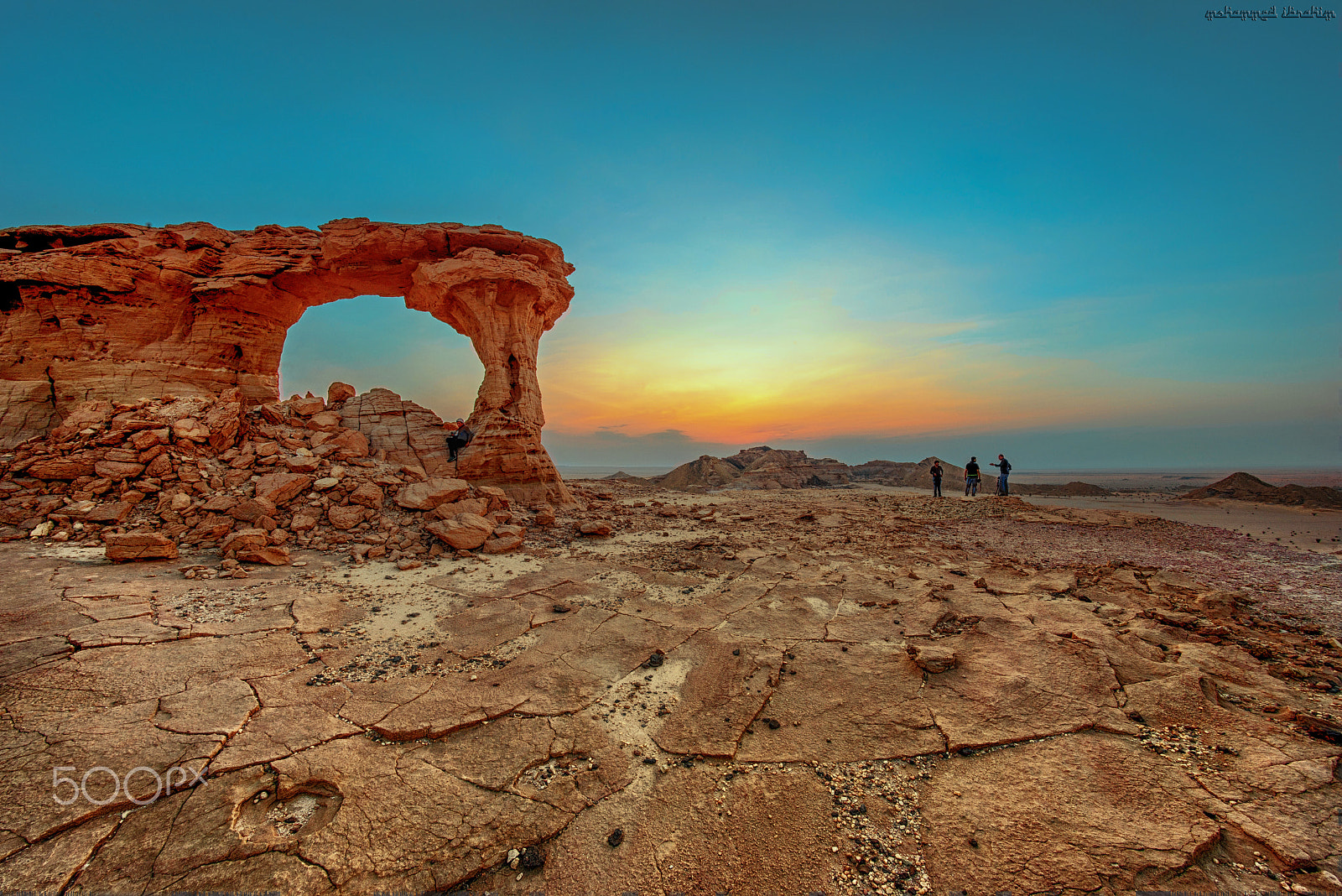 Samyang 12mm F2.8 ED AS NCS Fisheye sample photo. The artists photography