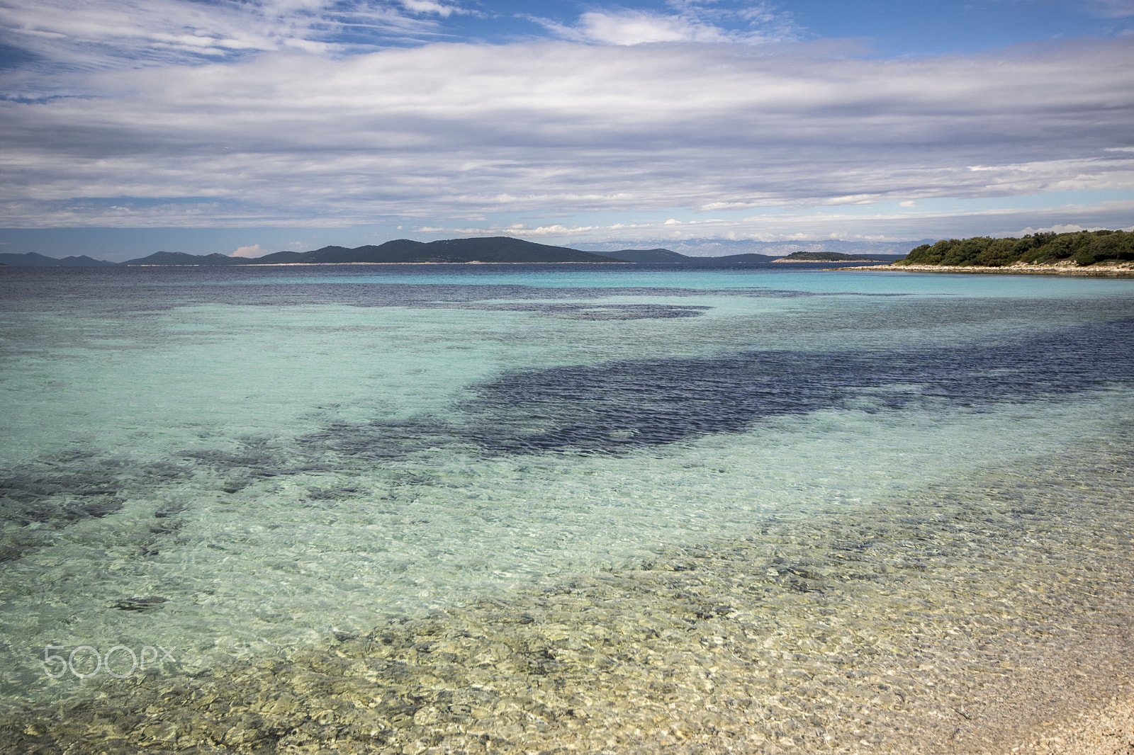 Sigma AF 10-20mm F4-5.6 EX DC sample photo. Deserted beach photography