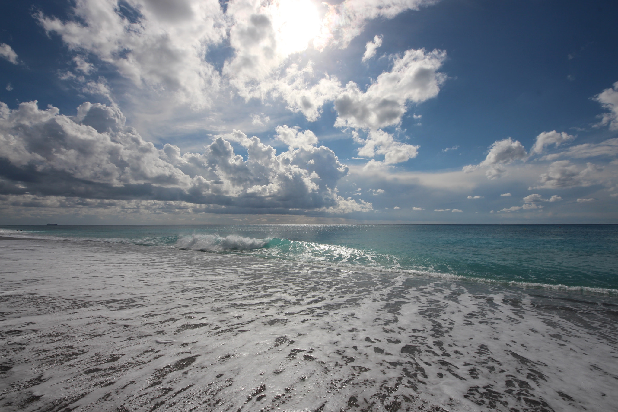 Sigma 8-16mm F4.5-5.6 DC HSM sample photo. Varigotti - italy photography