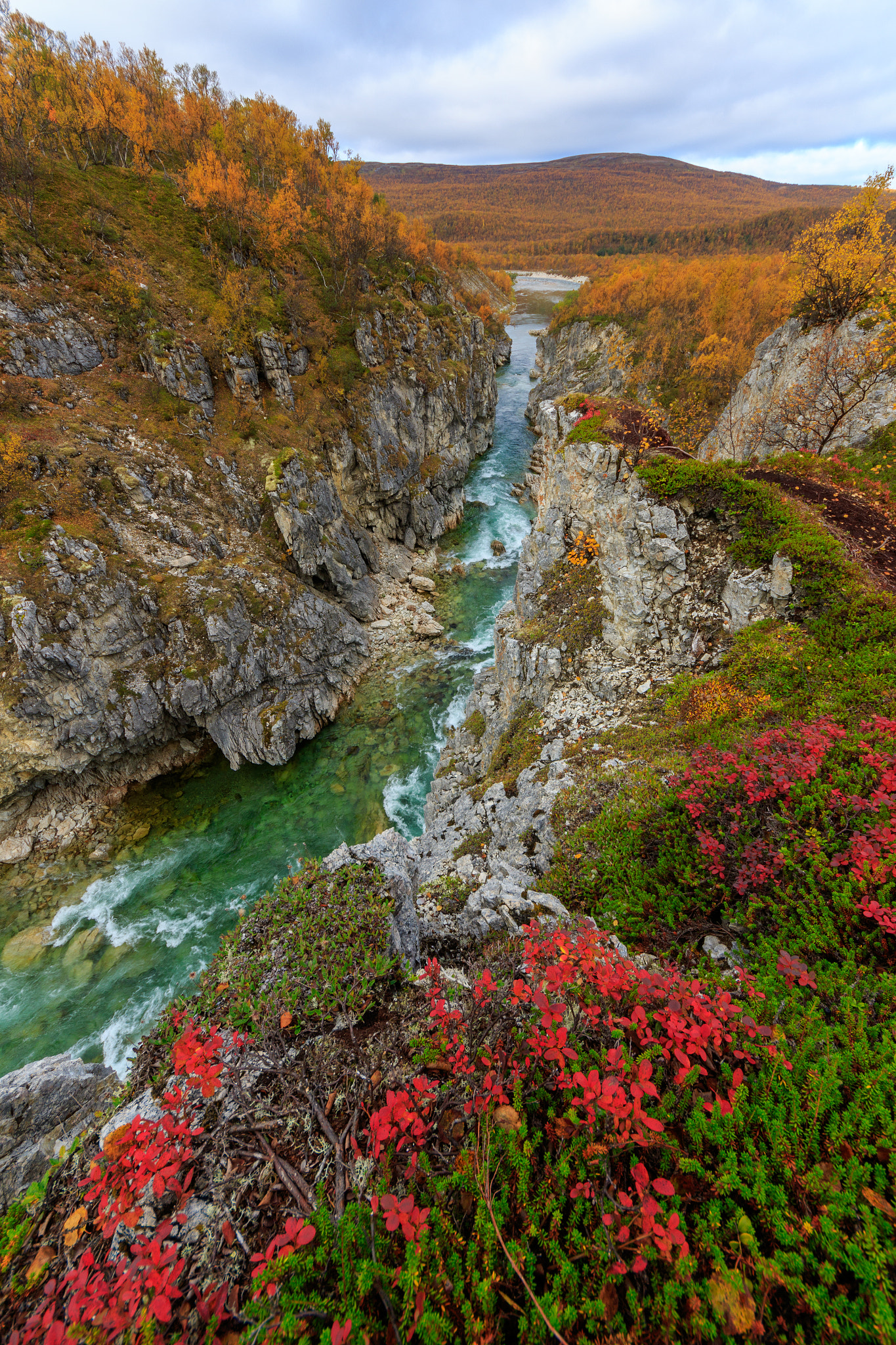 Sigma 8-16mm F4.5-5.6 DC HSM sample photo. Silfar canyon photography