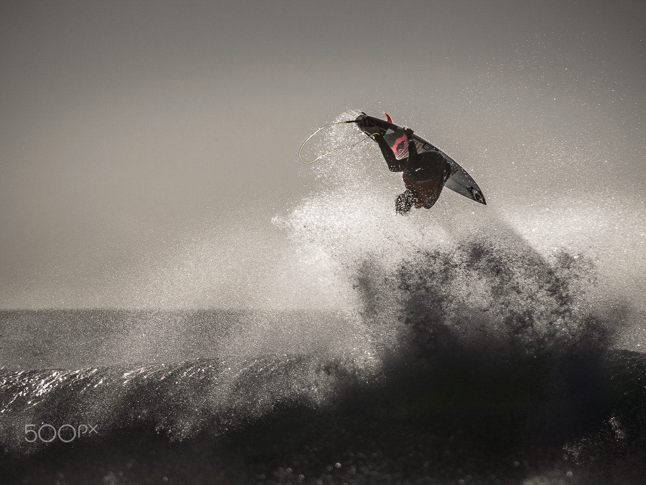 Nikon D800 + Nikon AF-S Nikkor 300mm F4D ED-IF sample photo. The art of surfing photography