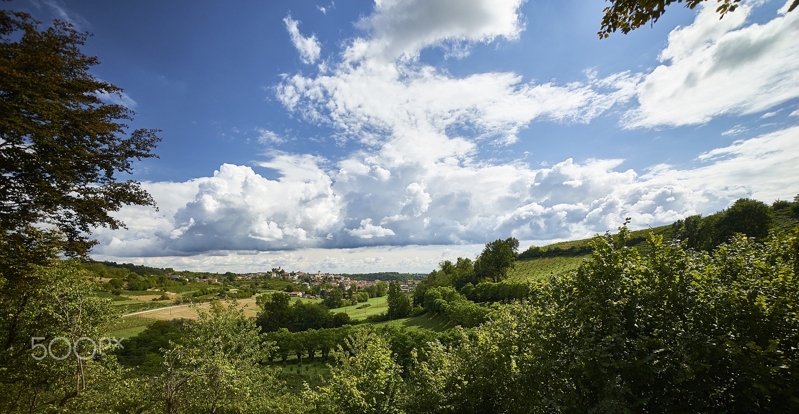 Sony a7 II + Sony E 10-18mm F4 OSS sample photo. Castelnuovo don bosco  italy photography