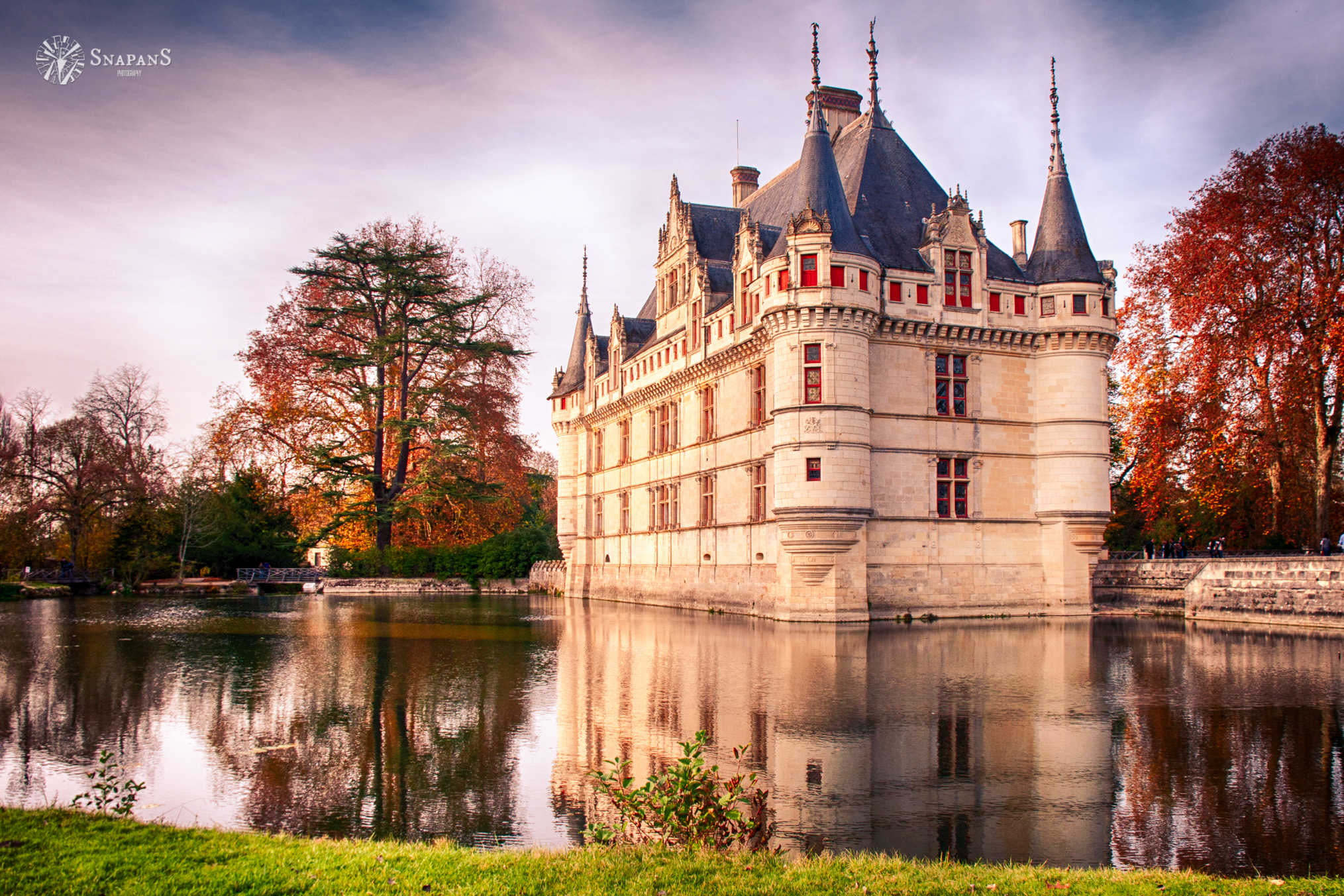 Nikon D5000 sample photo. Chateau d'azay-le-rideau photography