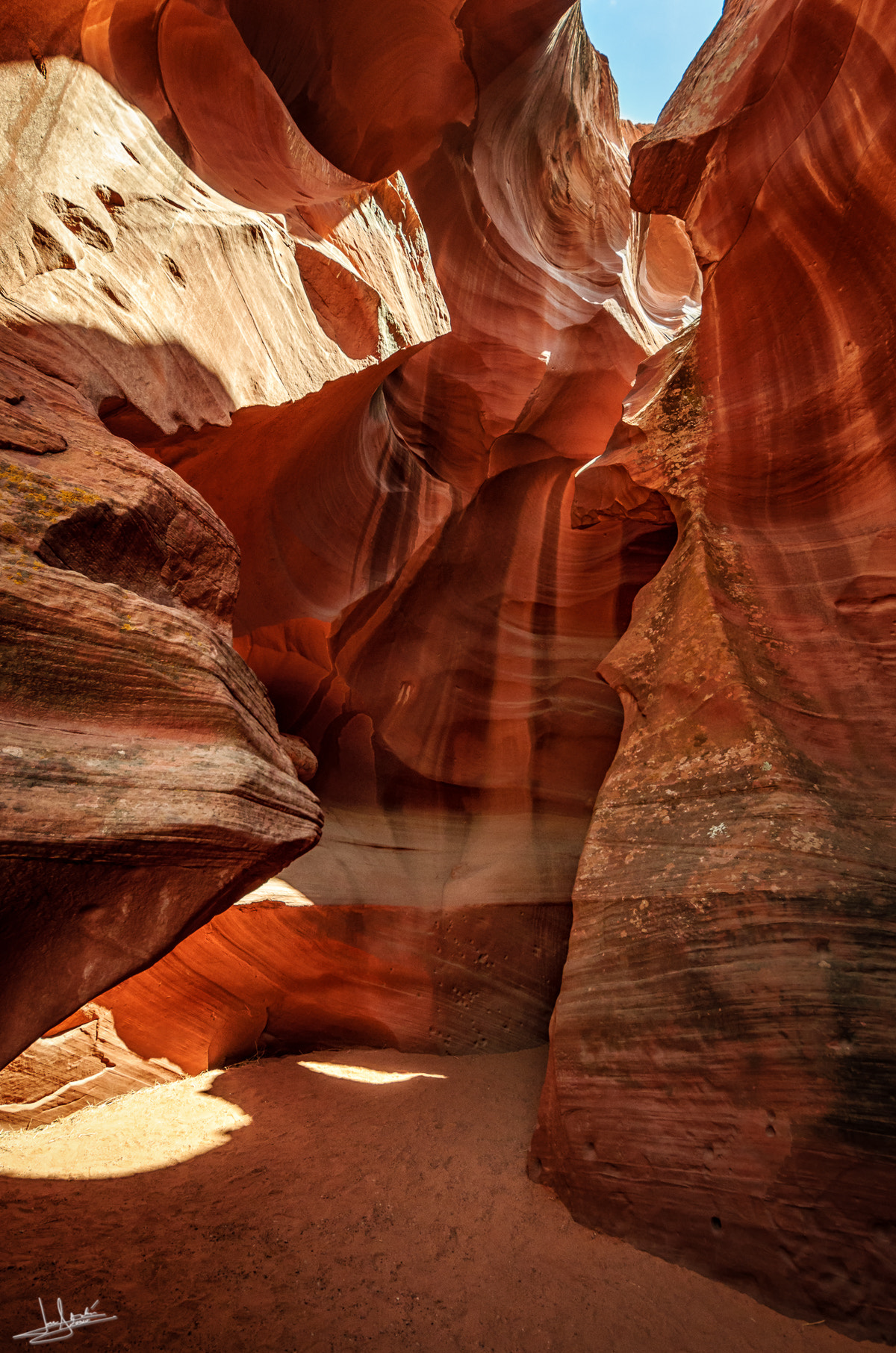 Sigma 8-16mm F4.5-5.6 DC HSM sample photo. Antelope canyon entry photography