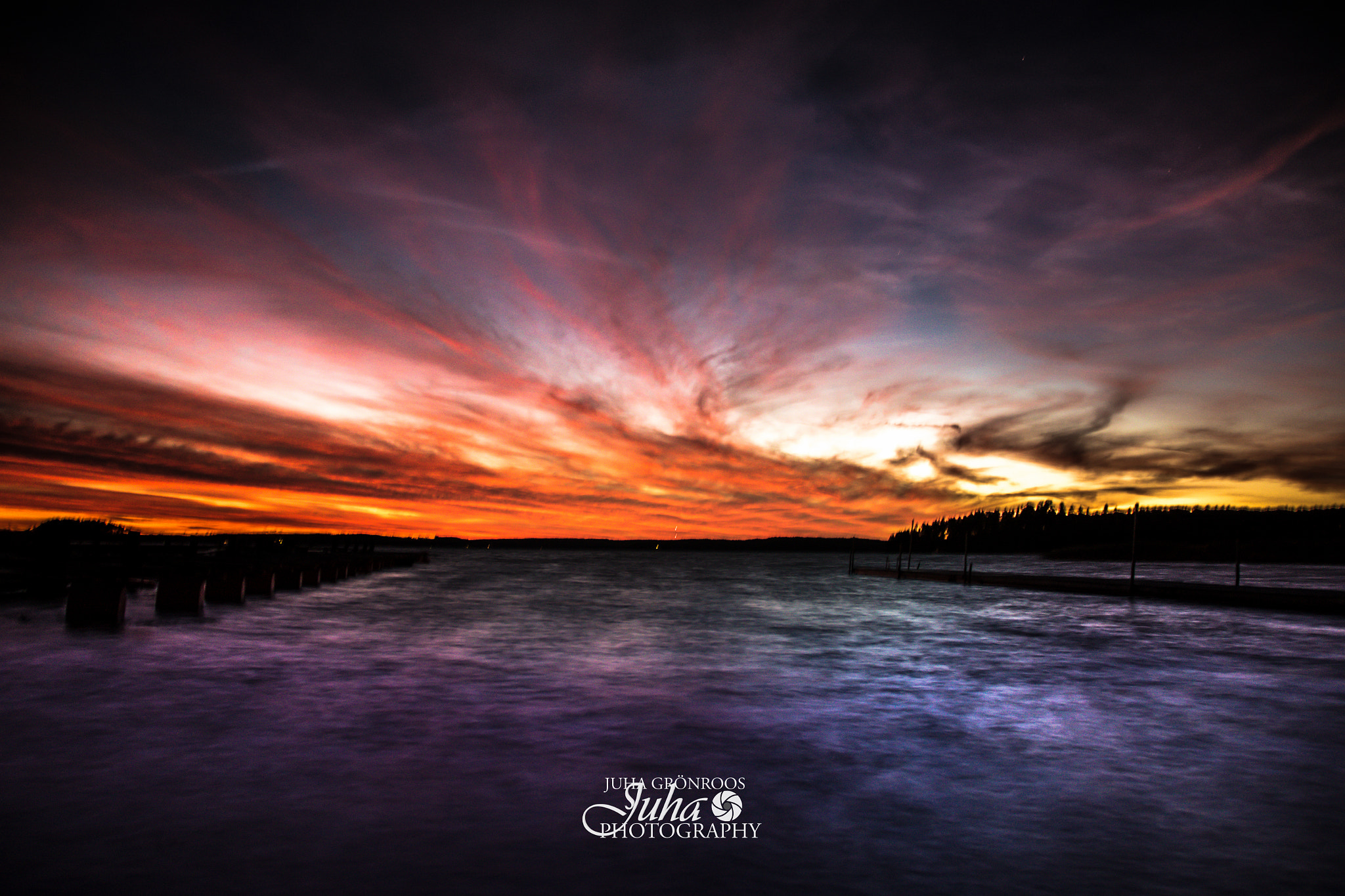 Sigma 17-70mm F2.8-4 DC Macro OS HSM sample photo. Iridescent sunset iii photography