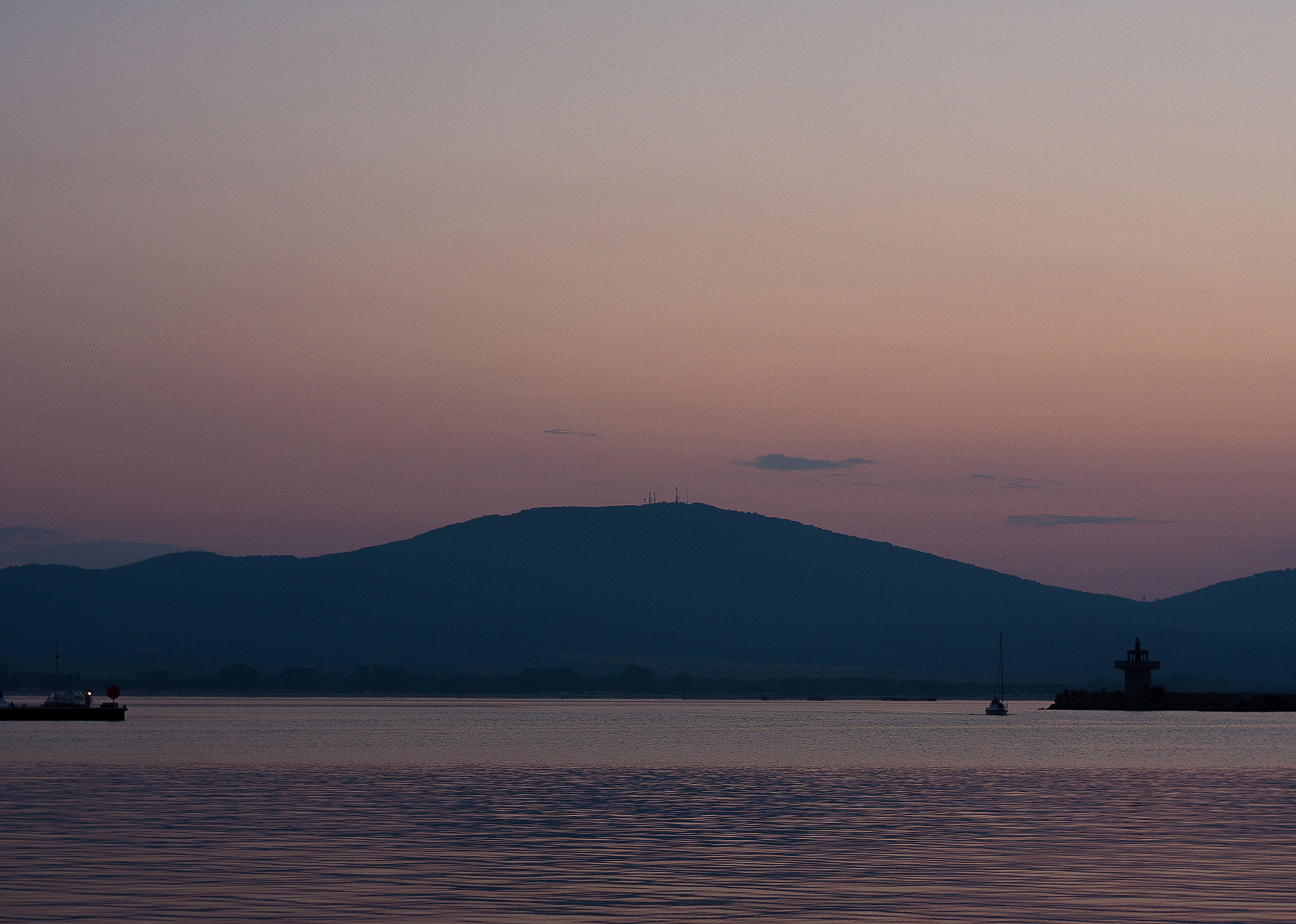 Canon EF 35-80mm f/4-5.6 sample photo