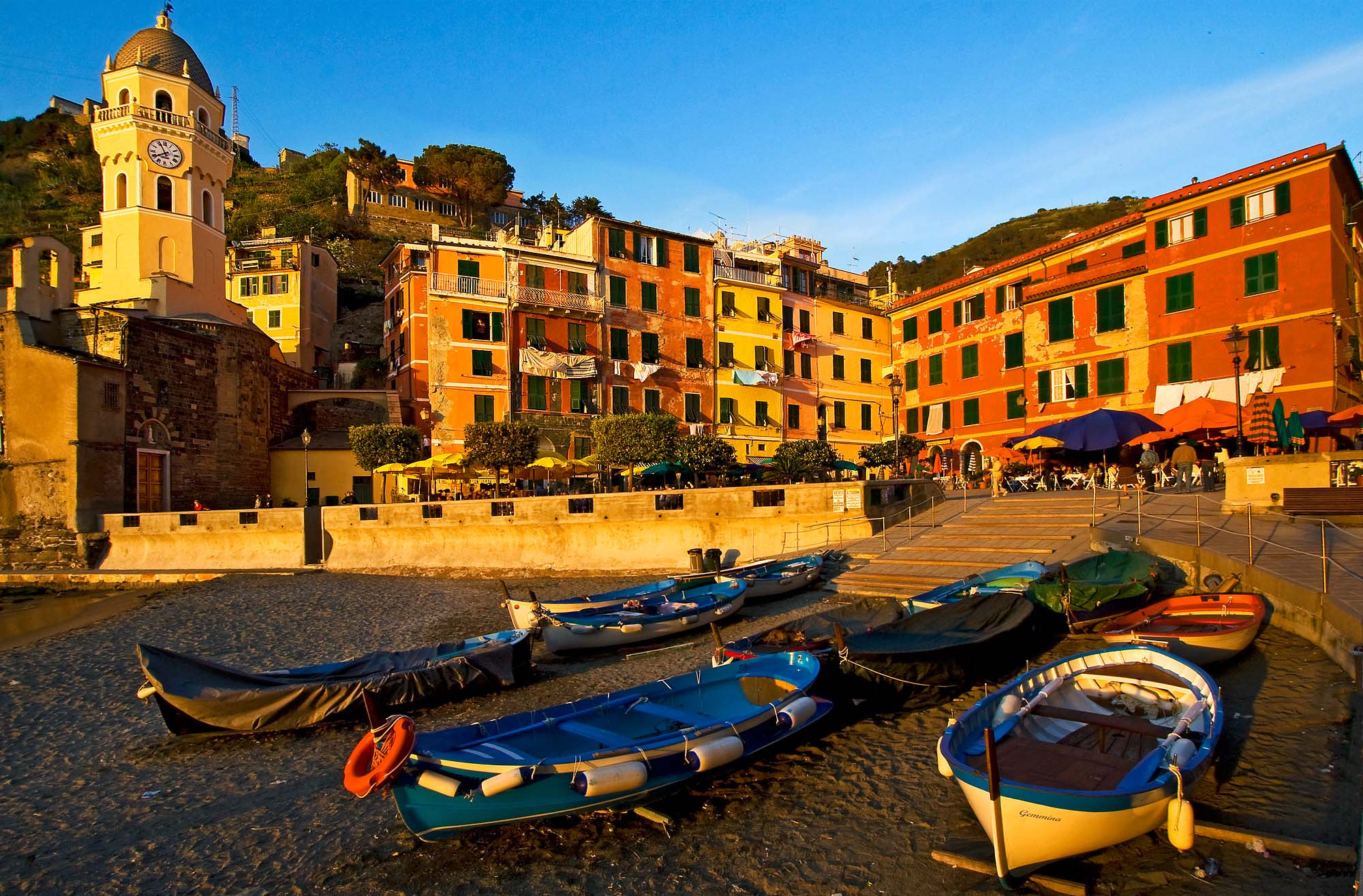 Canon EOS 30D sample photo. Vernazza, italy photography