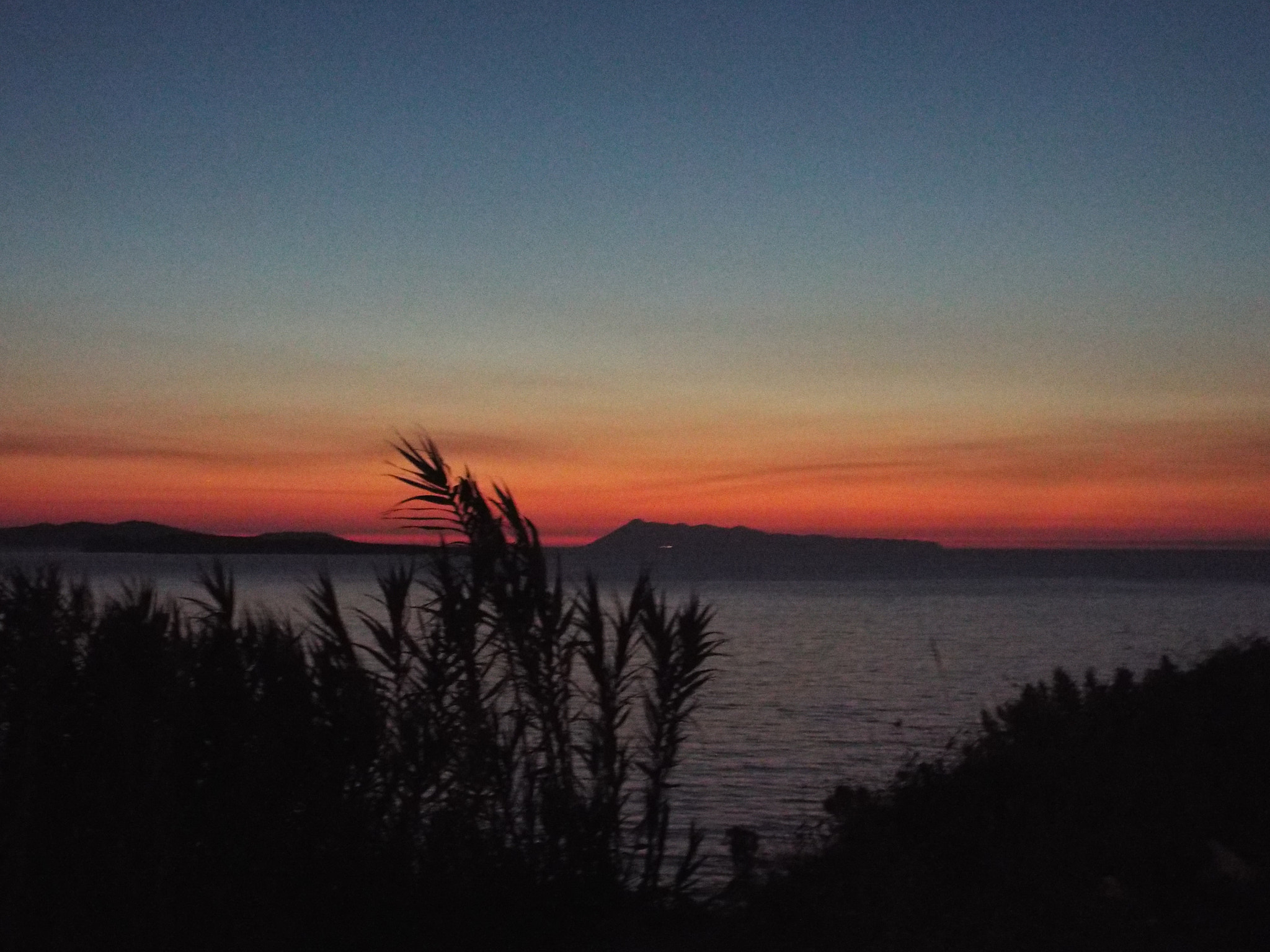 Fujifilm FinePix S9400W sample photo. Greek sunset photography