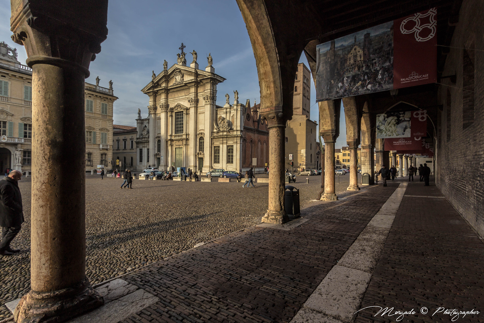 Canon EF-S 10-22mm F3.5-4.5 USM sample photo. Portici mantovani photography