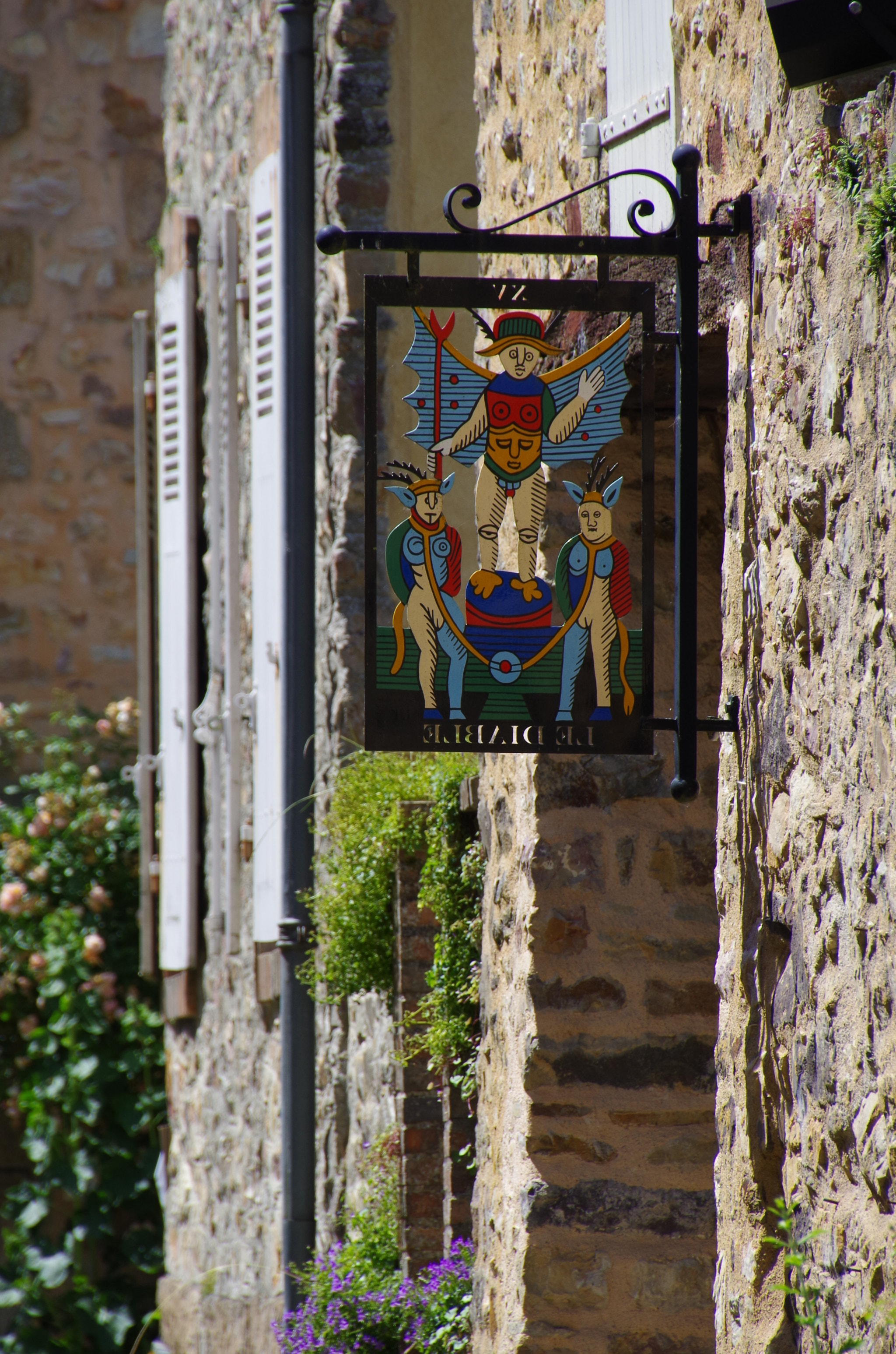 Pentax smc DA 18-270mm F3.5-6.3 ED SDM sample photo. Sainte-suzanne photography