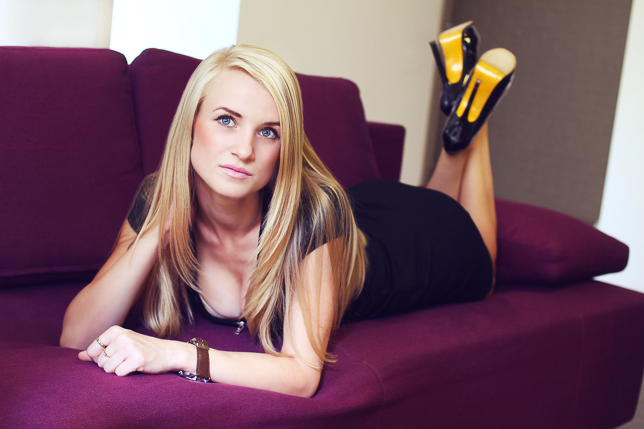 Canon EOS 60D + Canon EF 35mm F2 sample photo. Img photography