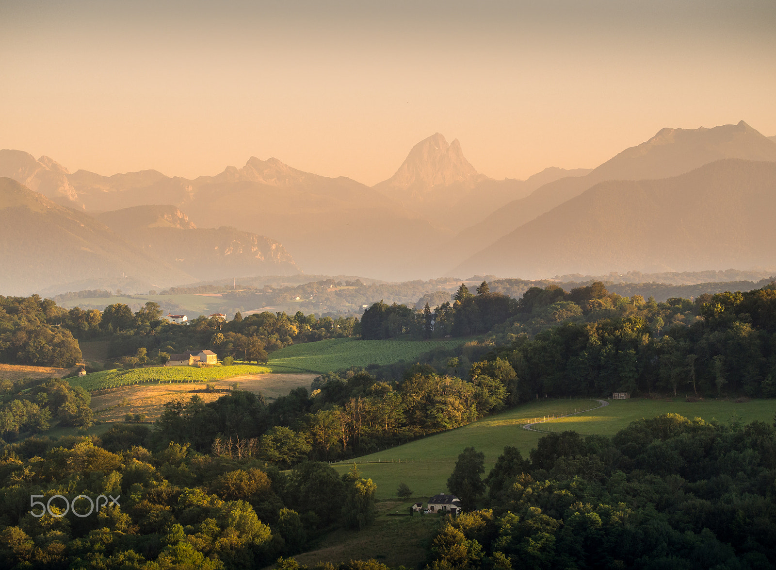 Olympus OM-D E-M5 sample photo. Evening sun at pic du midi photography