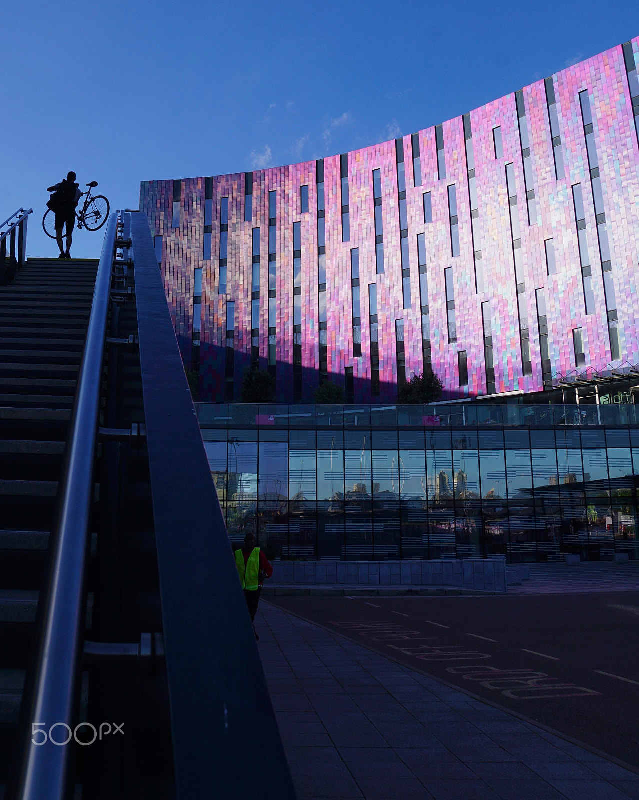 Sony DT 18-250mm F3.5-6.3 sample photo. Hotel excel centre photography