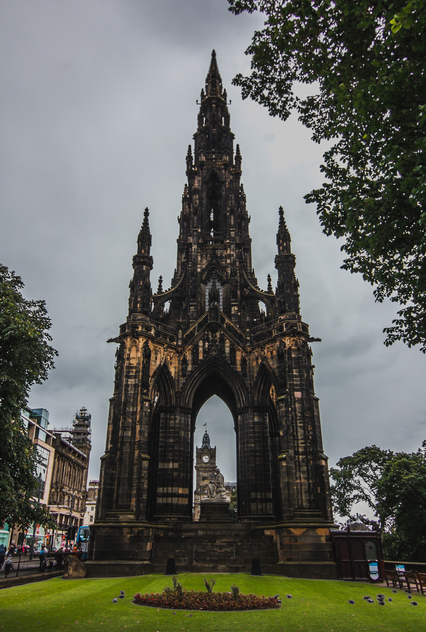 Canon EOS 650D (EOS Rebel T4i / EOS Kiss X6i) sample photo. Scott monument photography