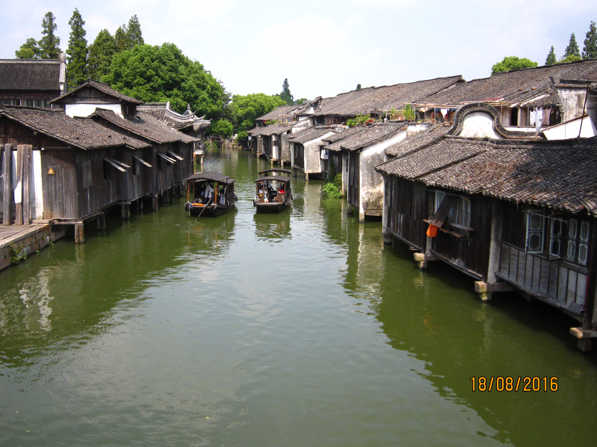 Canon PowerShot SD980 IS (Digital IXUS 200 IS / IXY Digital 930 IS) sample photo. Wuzhen water town photography