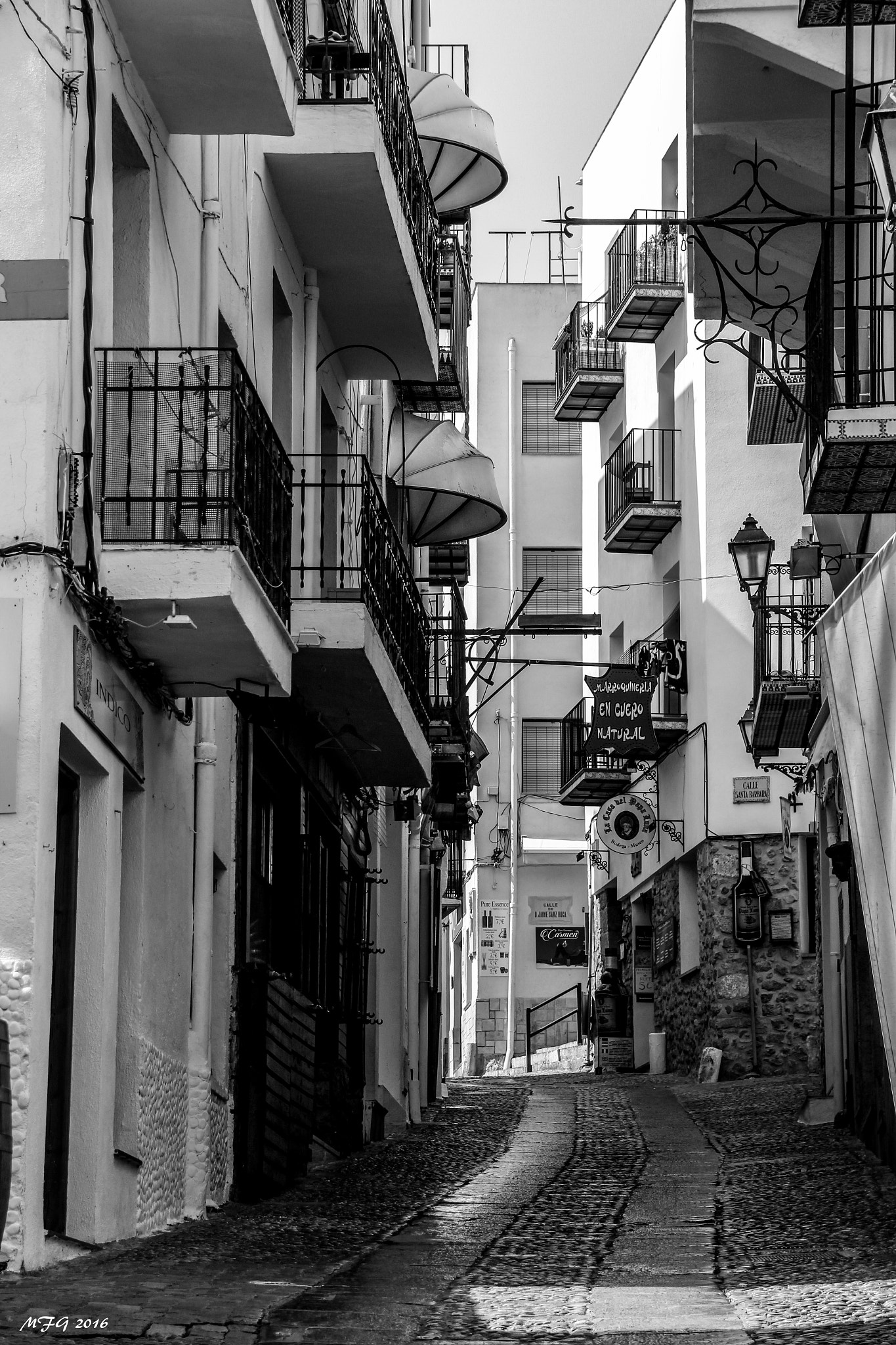 Canon EOS 650D (EOS Rebel T4i / EOS Kiss X6i) sample photo. Calles de peñiscola photography