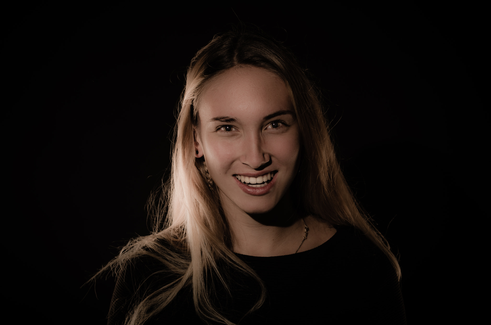 AF Zoom-Nikkor 35-70mm f/3.3-4.5 sample photo. Sophie portrait photography