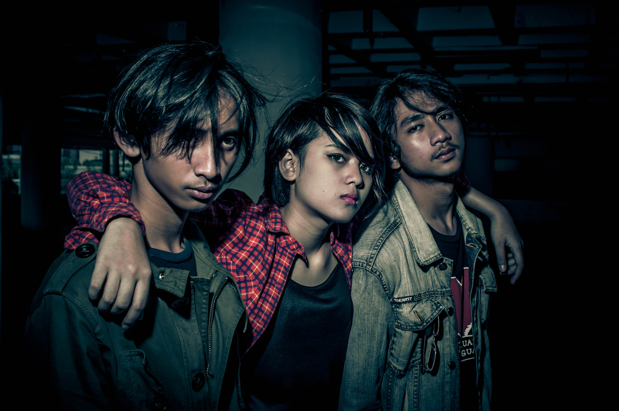 AF Zoom-Nikkor 28-85mm f/3.5-4.5 sample photo. Best friend  photography