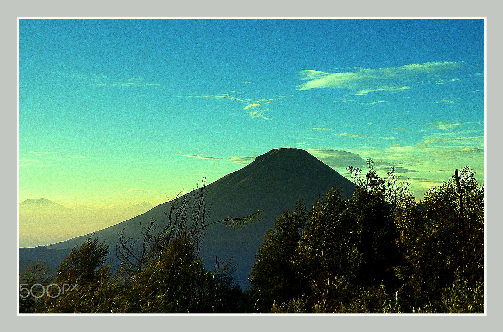 Ricoh WG-4 sample photo. Mt. sindoro photography