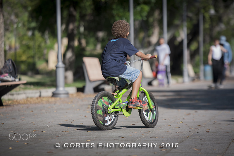 Canon EF 70-200mm F2.8L IS USM sample photo. Biker photography