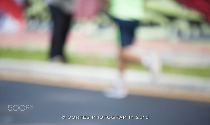 Canon EF 70-200mm F2.8L IS USM sample photo. Runner copy photography