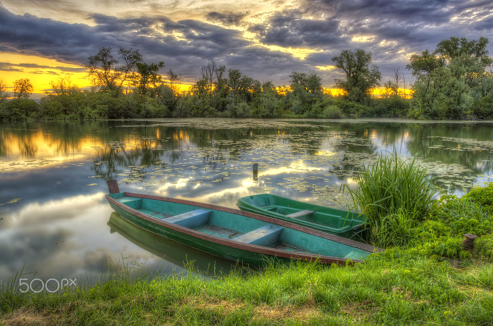 Pentax K-5 sample photo. Boats on the lake photography