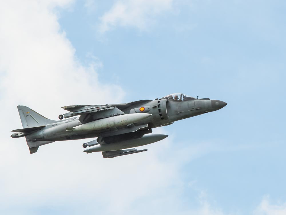 Sigma 150-500mm F5-6.3 DG OS HSM sample photo. Plane 3 photography