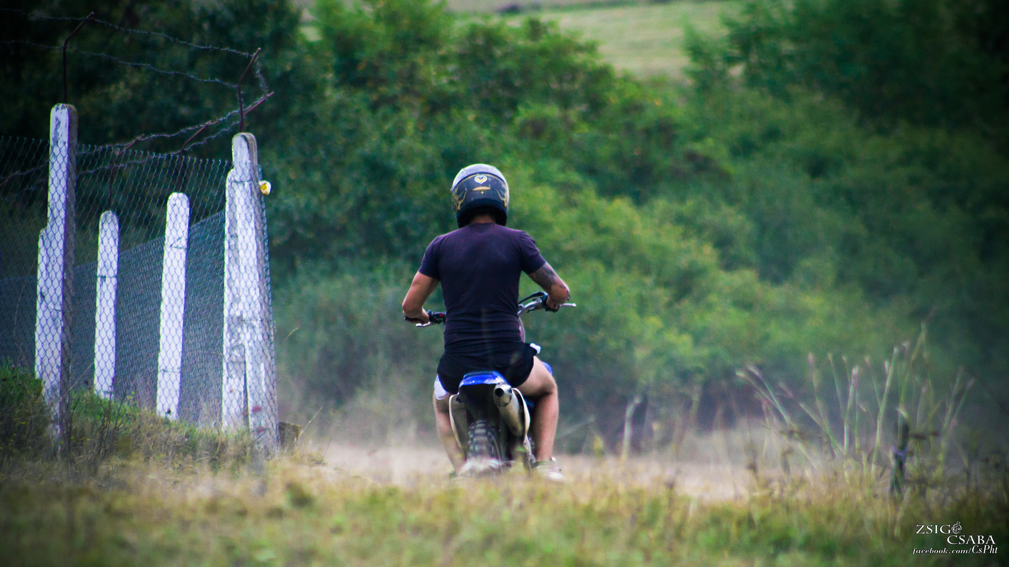Canon EF 75-300mm f/4-5.6 USM sample photo. Motocross photography