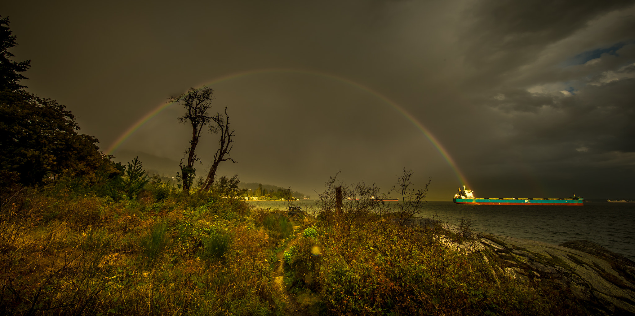 Canon EF 11-24mm F4L USM sample photo. Rainbow after  thunderstorms photography