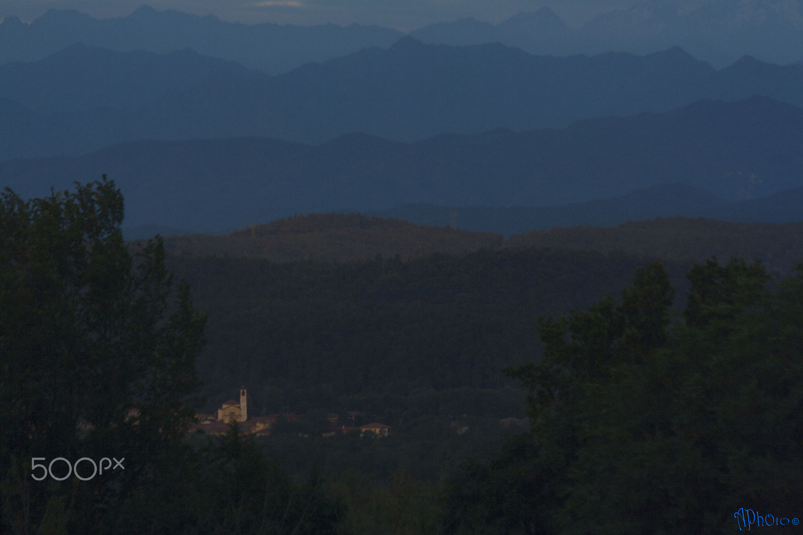 Canon EF 70-300mm F4-5.6 IS USM sample photo. Valley church photography