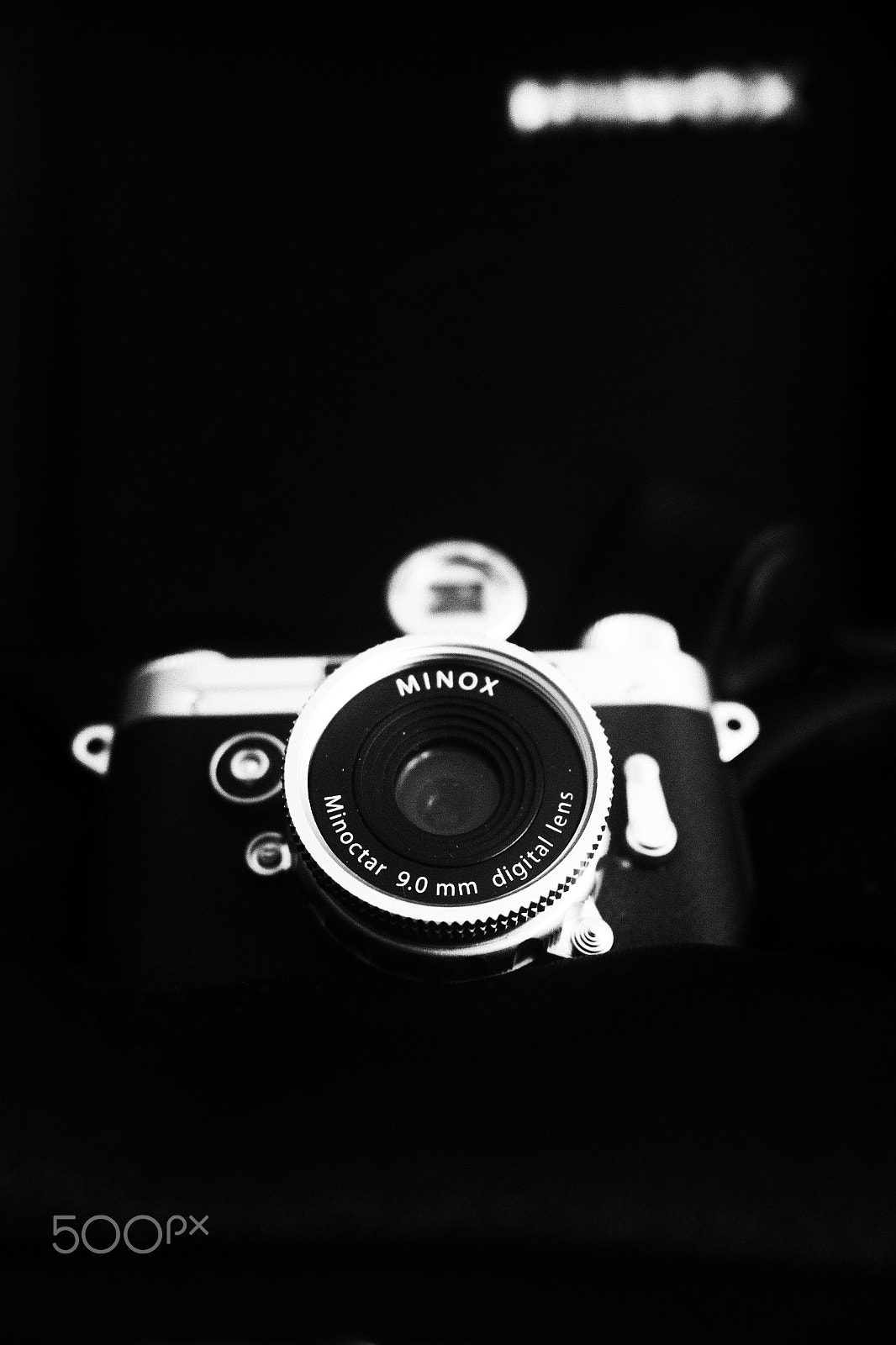 Samsung NX1100 sample photo. Minox photography