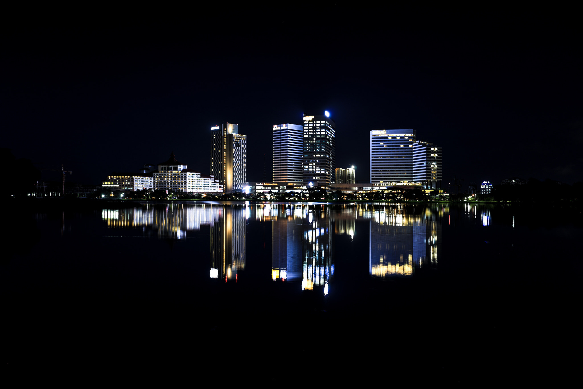 Canon EF 16-35mm F2.8L II USM sample photo. Yangon city photography