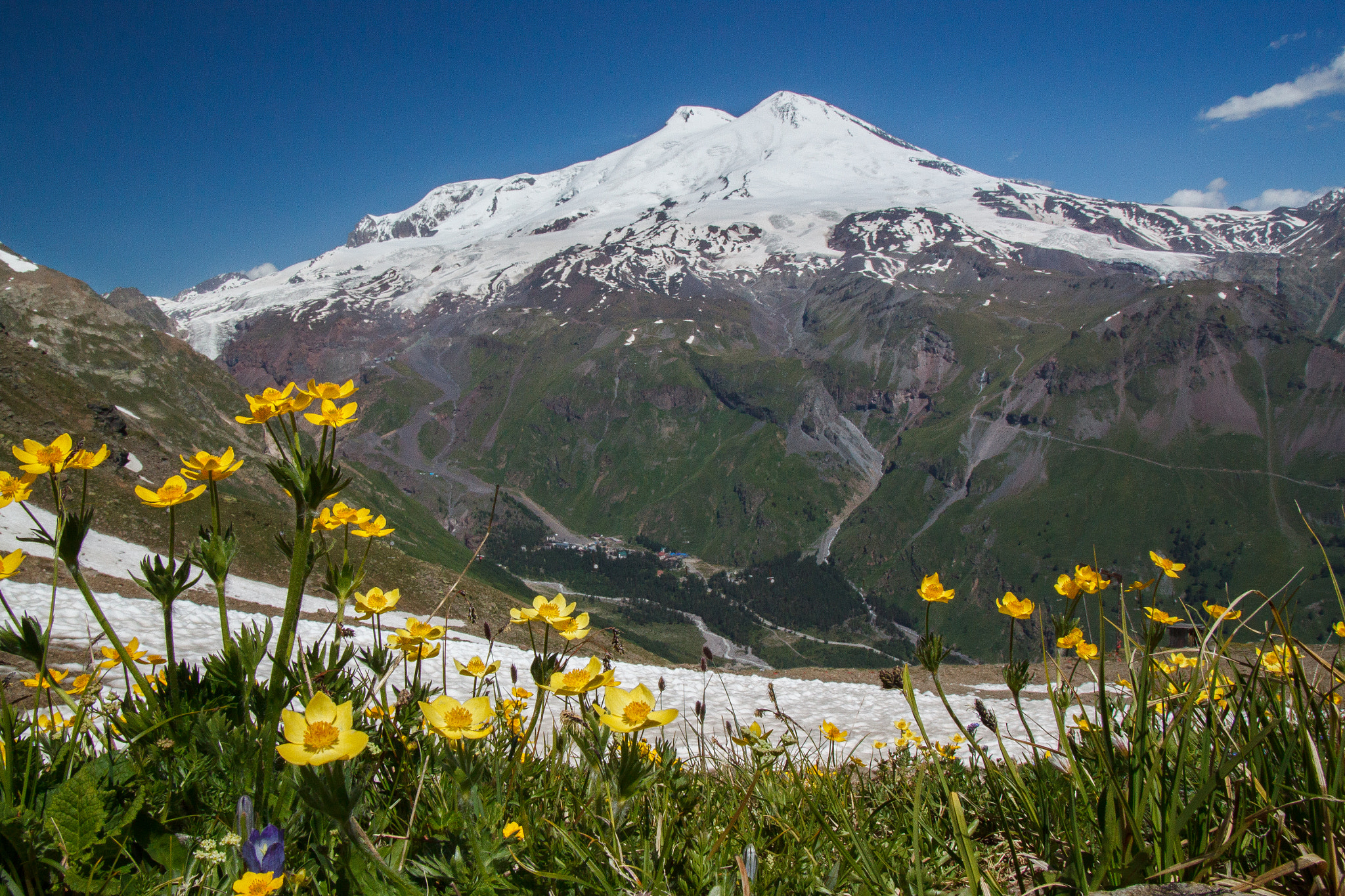 Canon EOS 500D (EOS Rebel T1i / EOS Kiss X3) sample photo. Elbrus photography