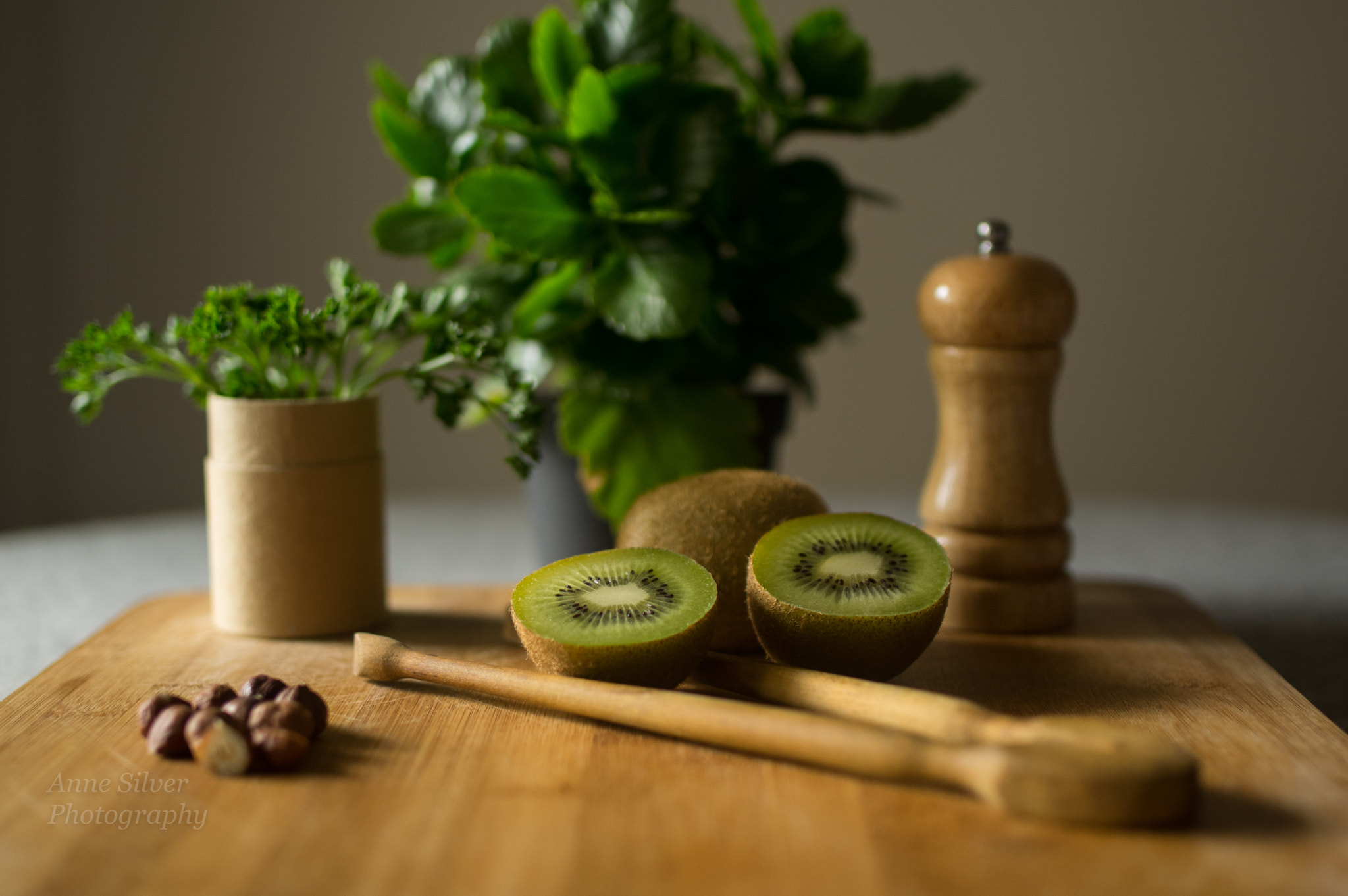 Pentax K-3 + Sigma 35mm F1.4 DG HSM Art sample photo. Color study in green and brown photography