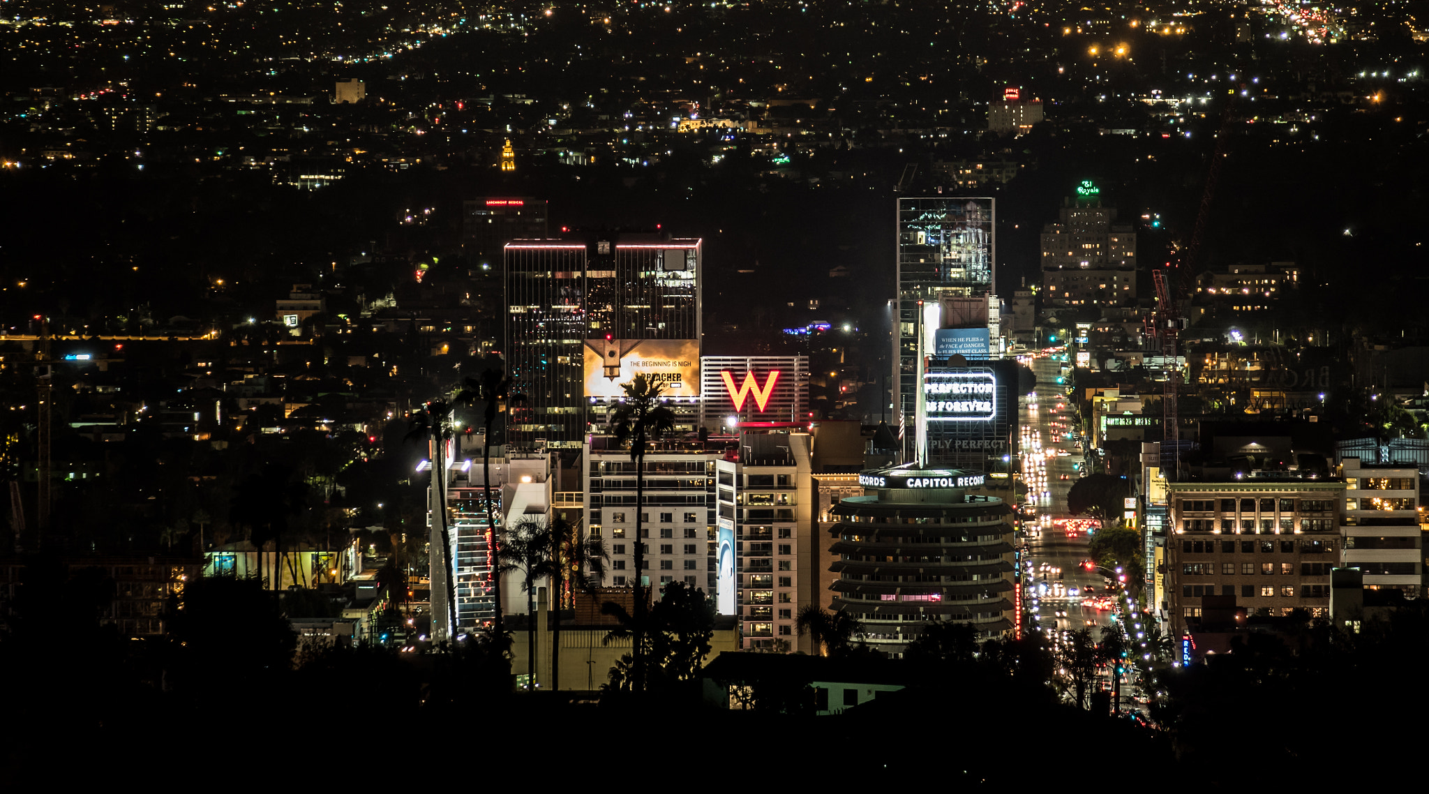 Olympus PEN E-PL7 sample photo. Hollywood photography