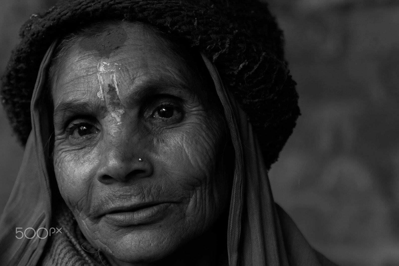 Canon EOS 600D (Rebel EOS T3i / EOS Kiss X5) + Canon EF 70-200mm F4L IS USM sample photo. Nepal pashupatinat, ospizio photography