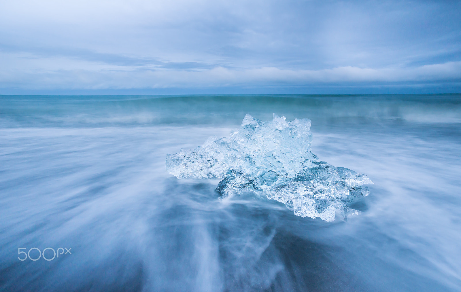 Tamron AF 19-35mm f/3.5-4.5 (A10) sample photo. Icy beach photography