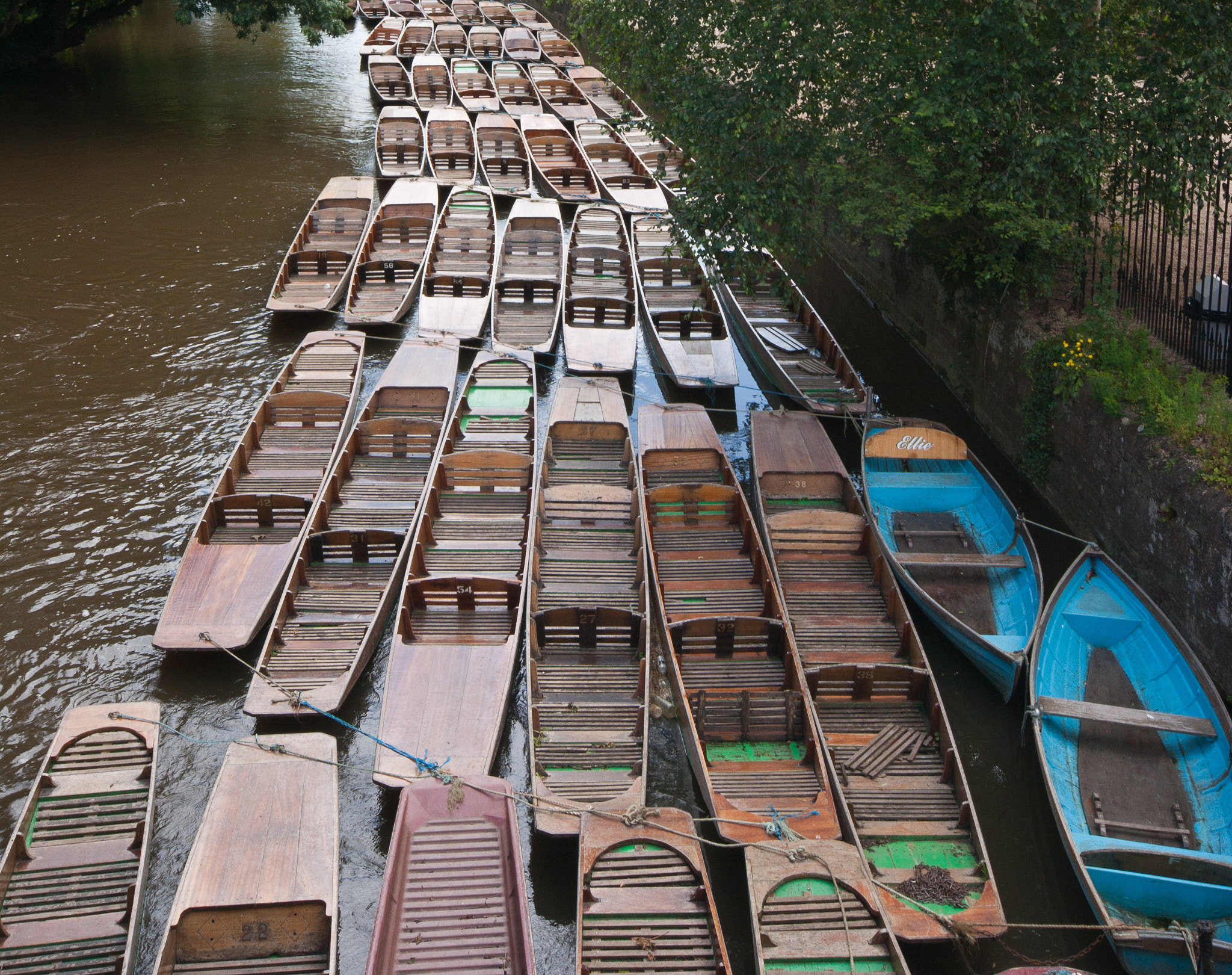 Sigma 18-50mm F3.5-5.6 DC sample photo. Oxford photography