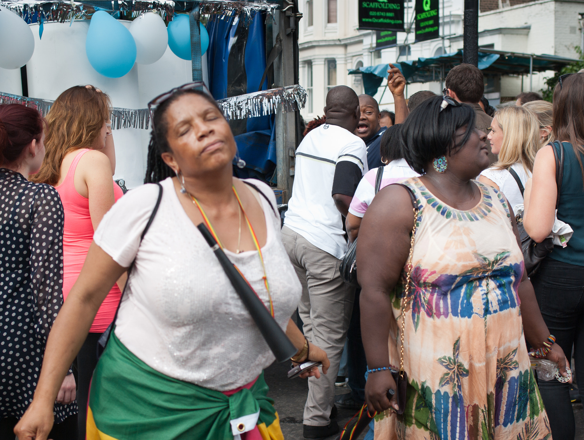 Pentax K10D + Pentax smc DA 35mm F2.4 AL sample photo. Notting hill carnival 2012 photography