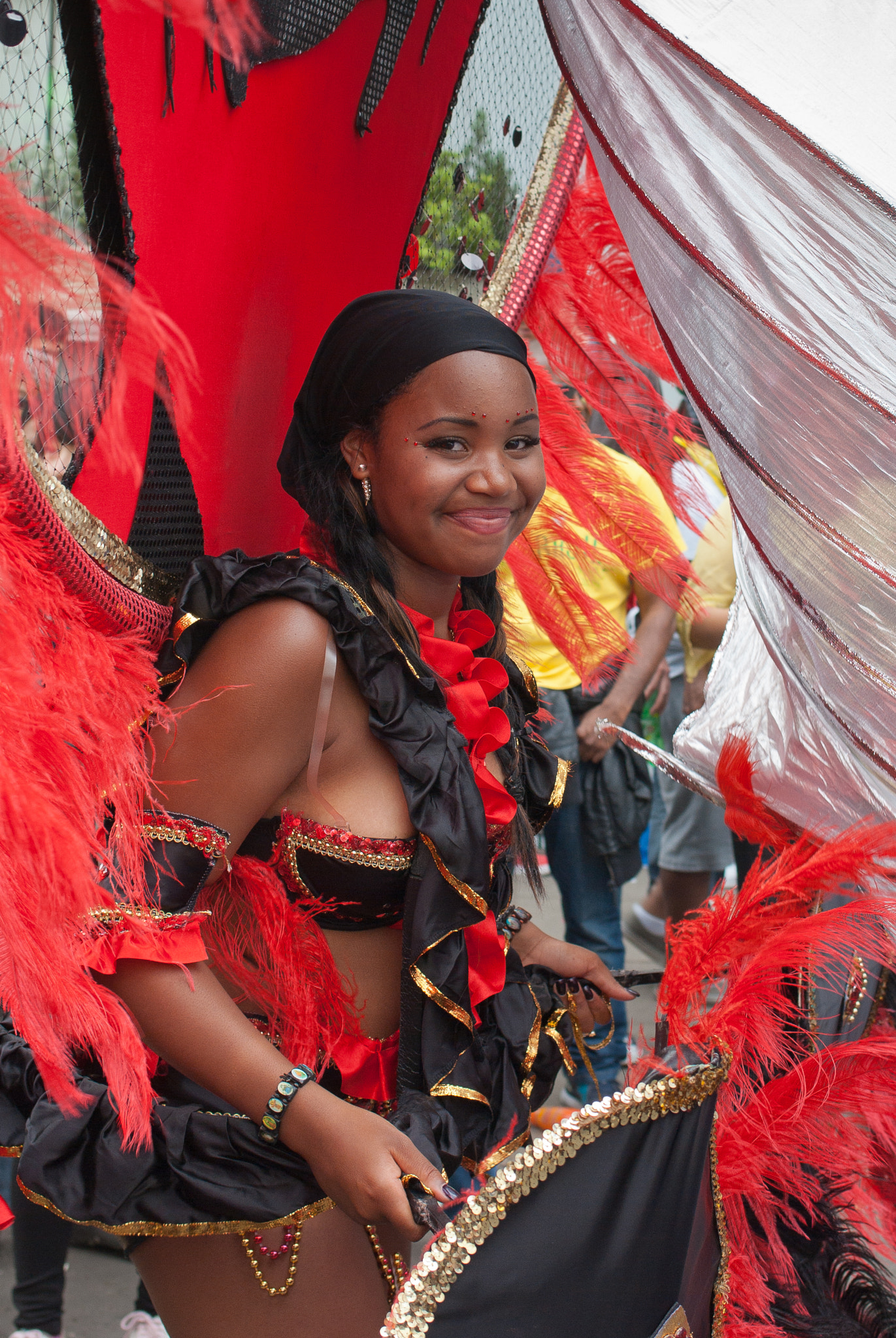 Pentax K10D + Pentax smc DA 35mm F2.4 AL sample photo. Notting hill carnival 2012 photography