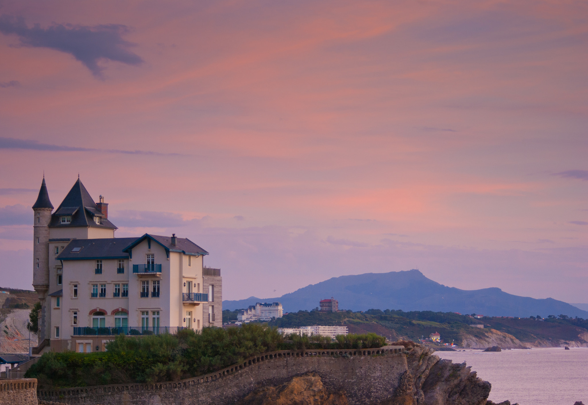 Pentax smc DA 55-300mm F4.0-5.8 ED sample photo. Biarritz photography
