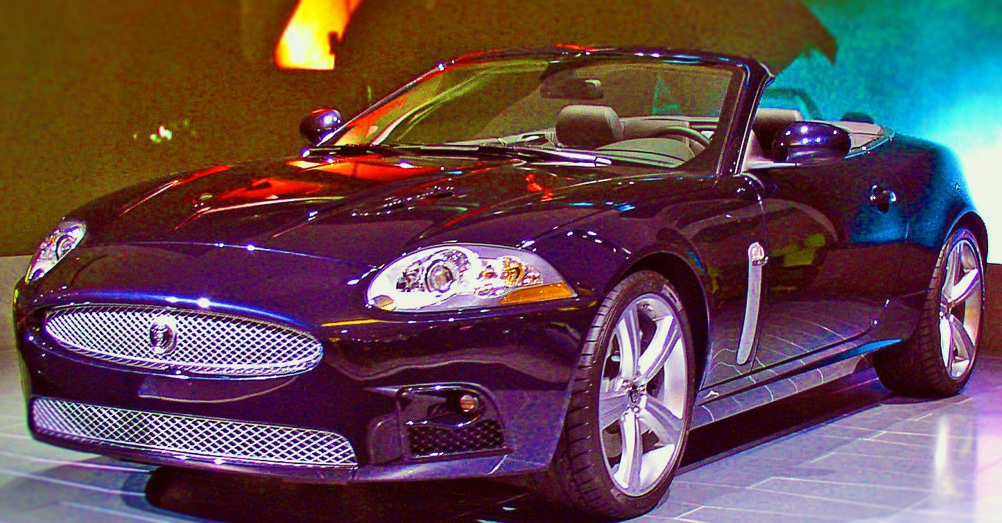 Olympus C4100Z,C4000Z sample photo. Detroit auto show sports car photography