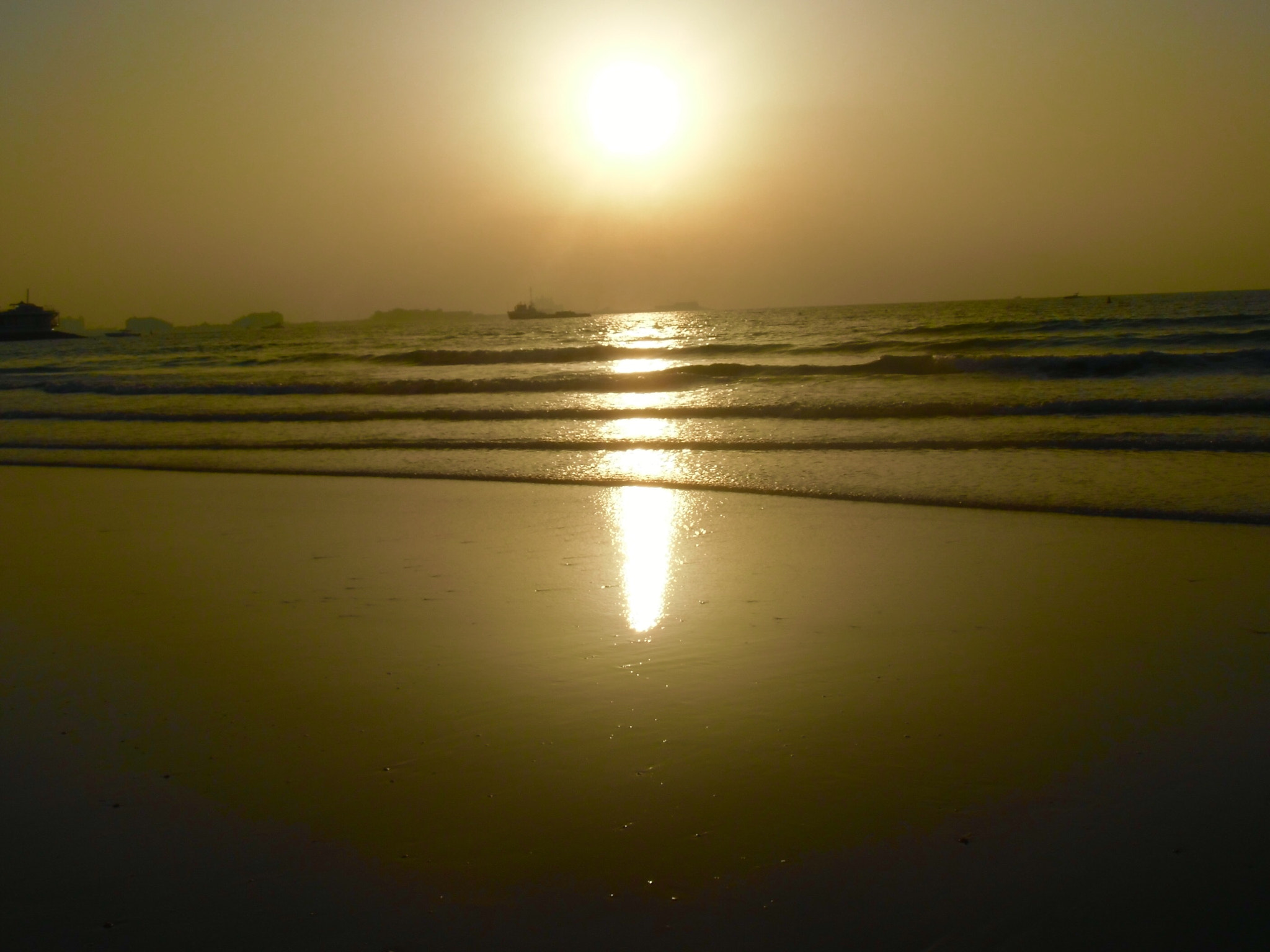 CASIO EX-ZS100 sample photo. Coffee sunset in dubai photography