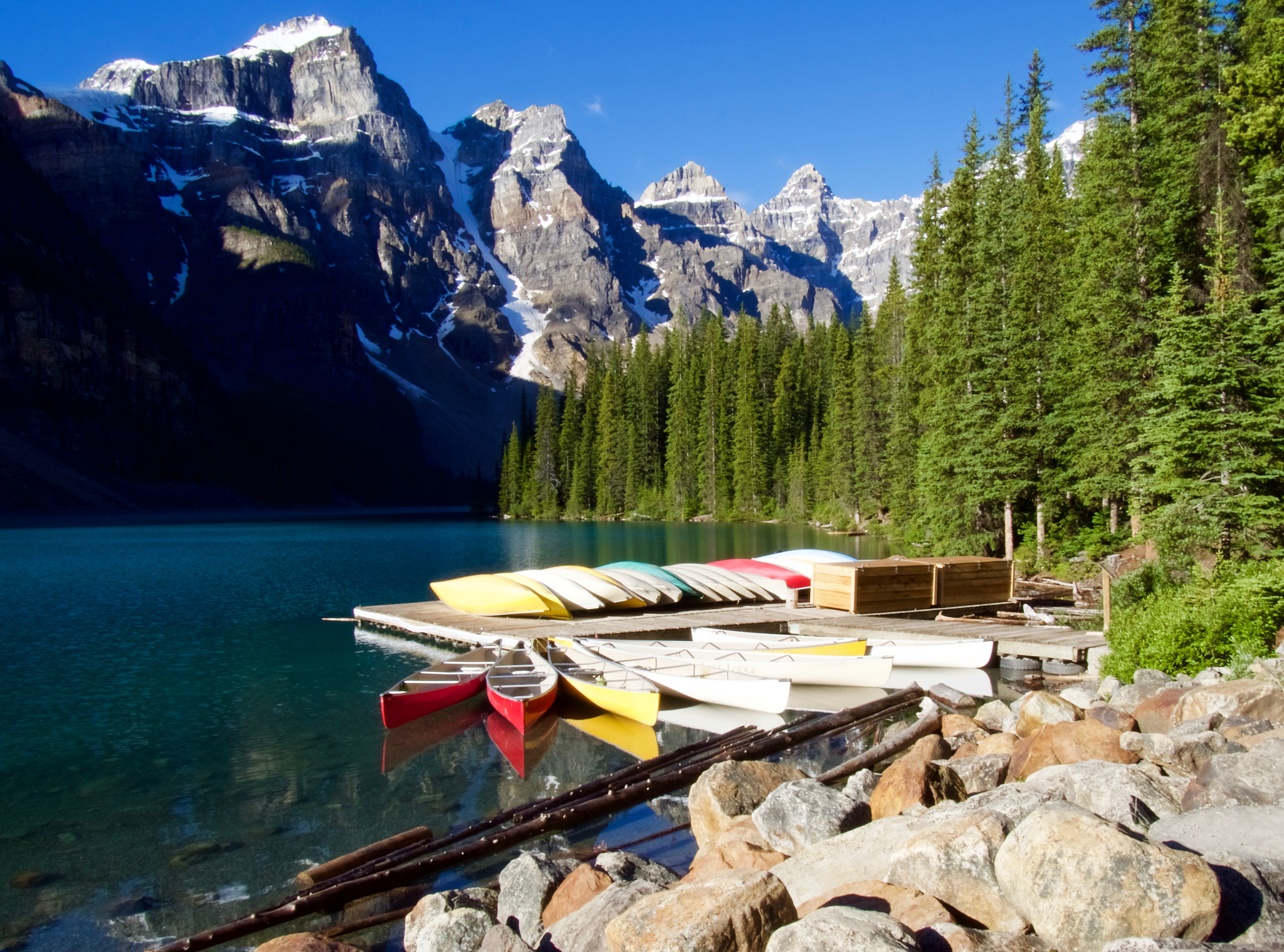 Olympus OM-D E-M5 II sample photo. Lake moraine in the morning 6 photography