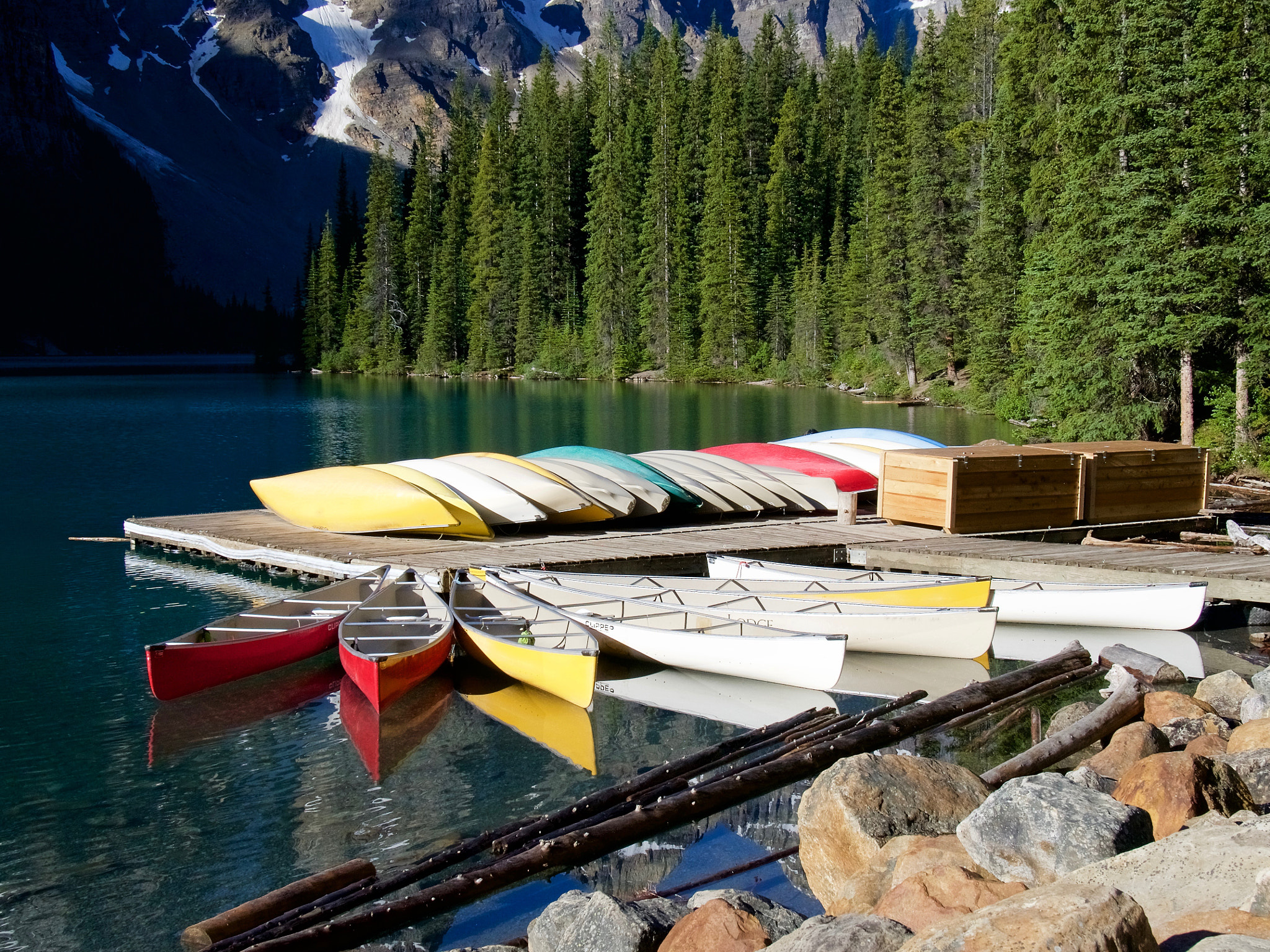 Olympus OM-D E-M5 II sample photo. Lake moraine in the morning 7 photography