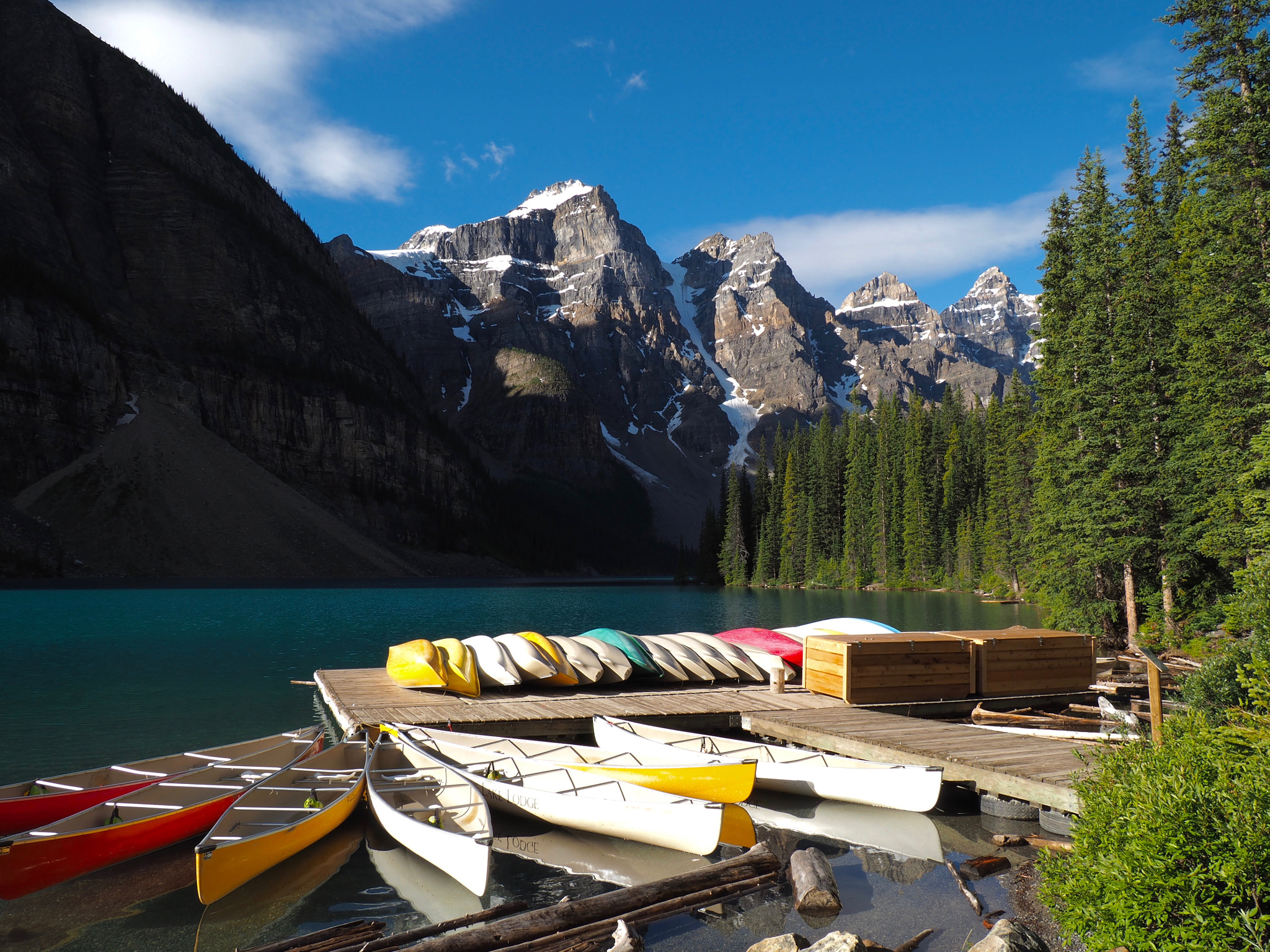 Olympus OM-D E-M5 II sample photo. Lake moraine in the morning 8 photography