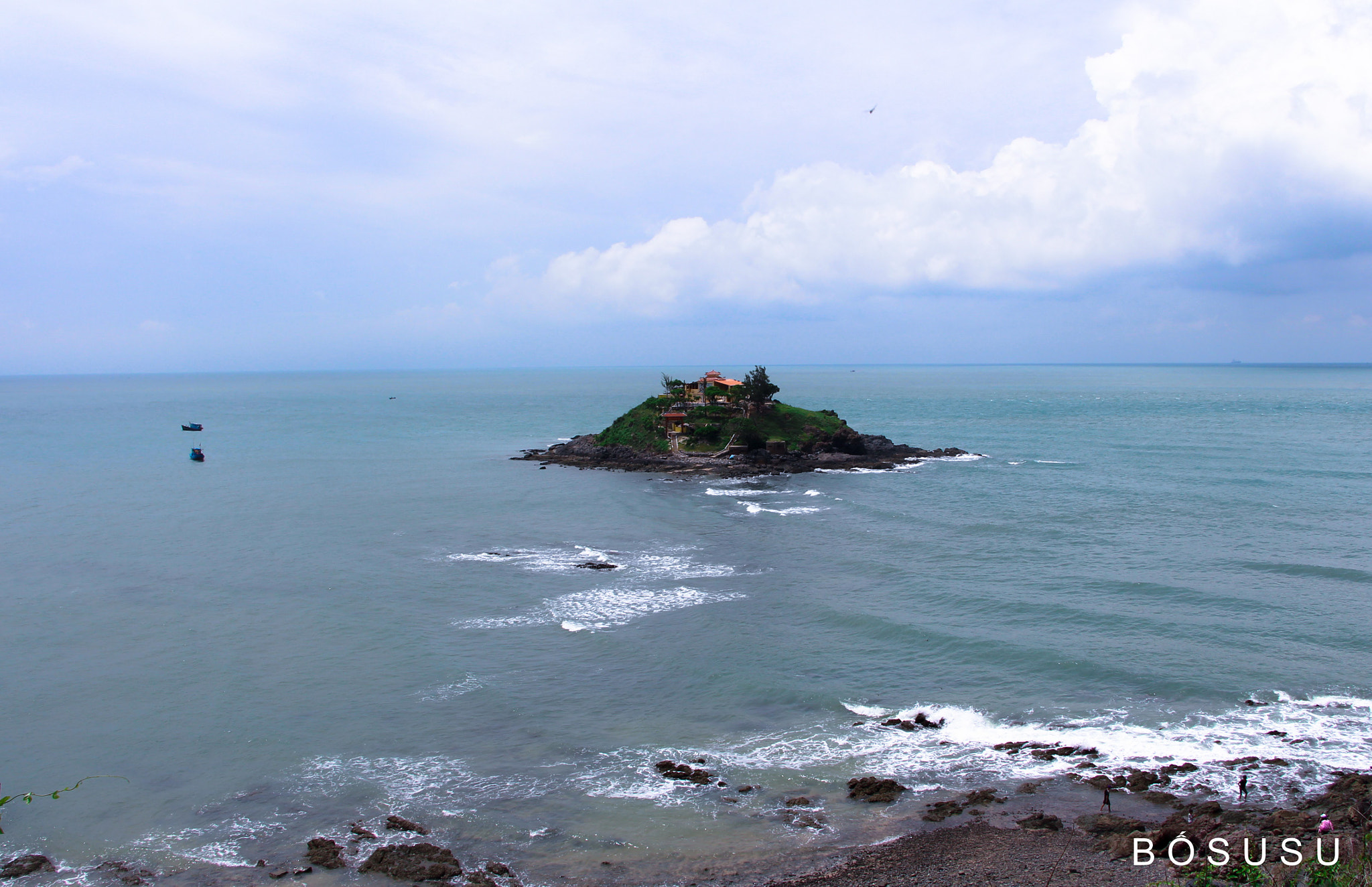 Canon EOS 700D (EOS Rebel T5i / EOS Kiss X7i) sample photo. Bà island in vung tau. photography